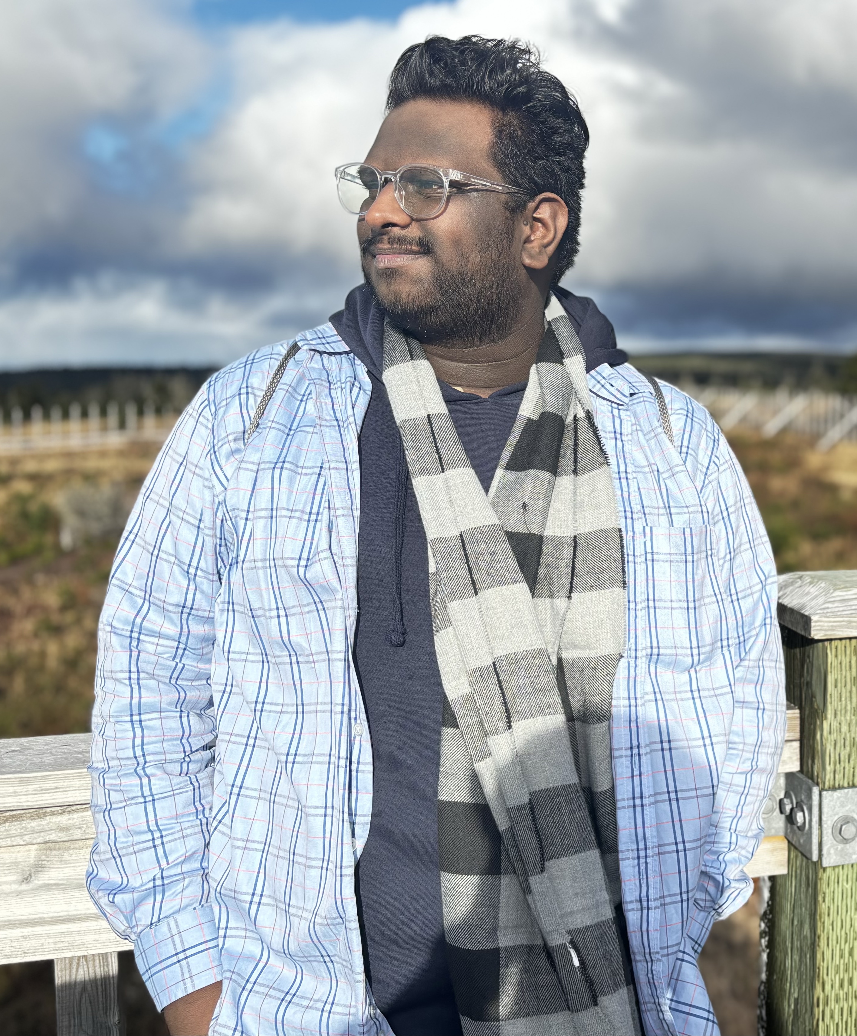 Tinder profile picture for @jayp
