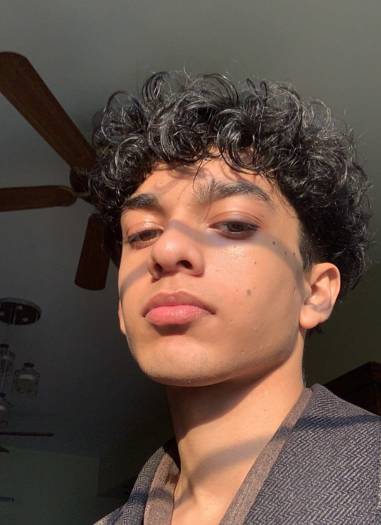 Tinder profile picture for @mehrabwya
