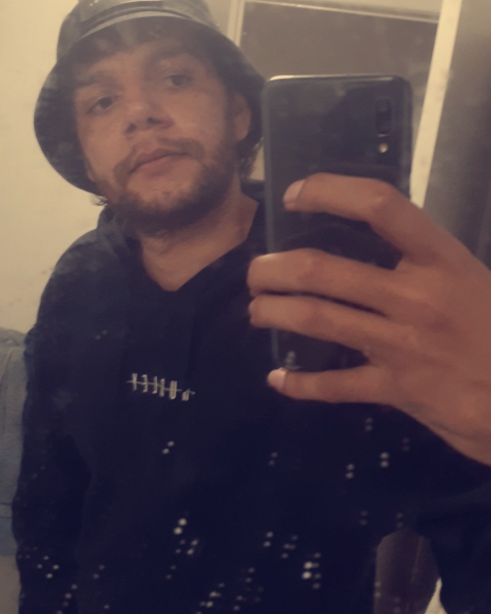 Tinder profile picture for @jefe