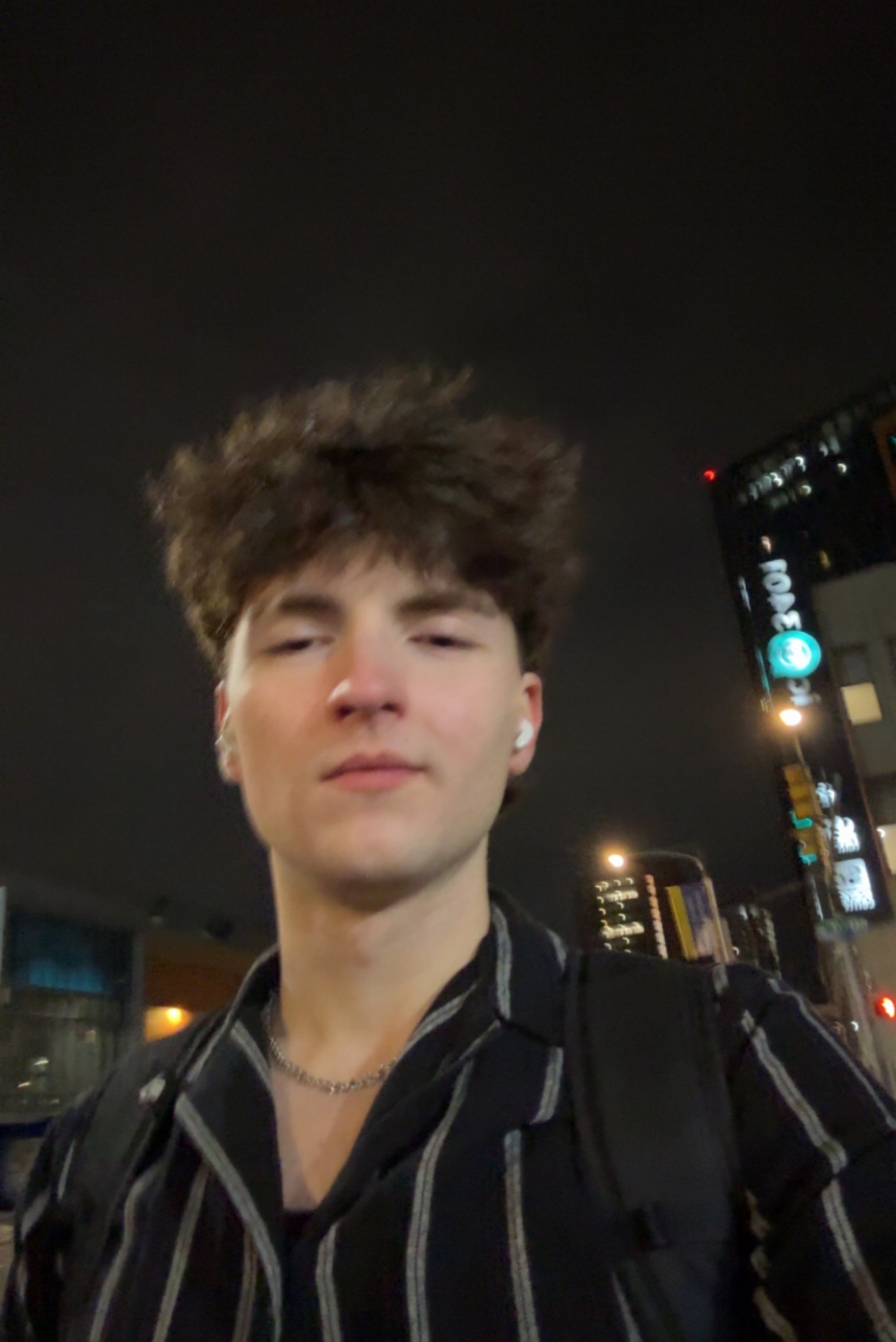 Tinder profile picture for @visit