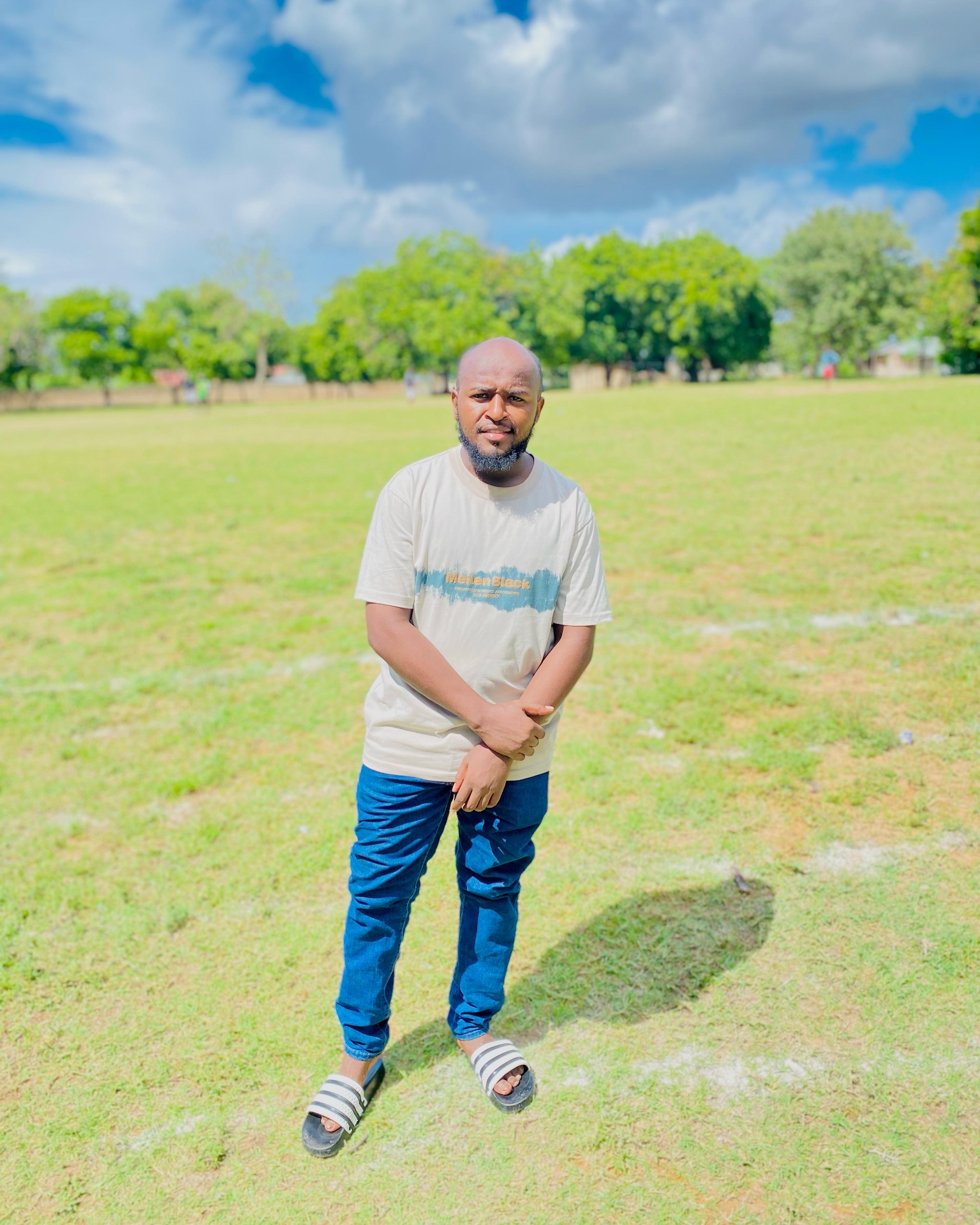 Tinder profile picture for @ramadhan
