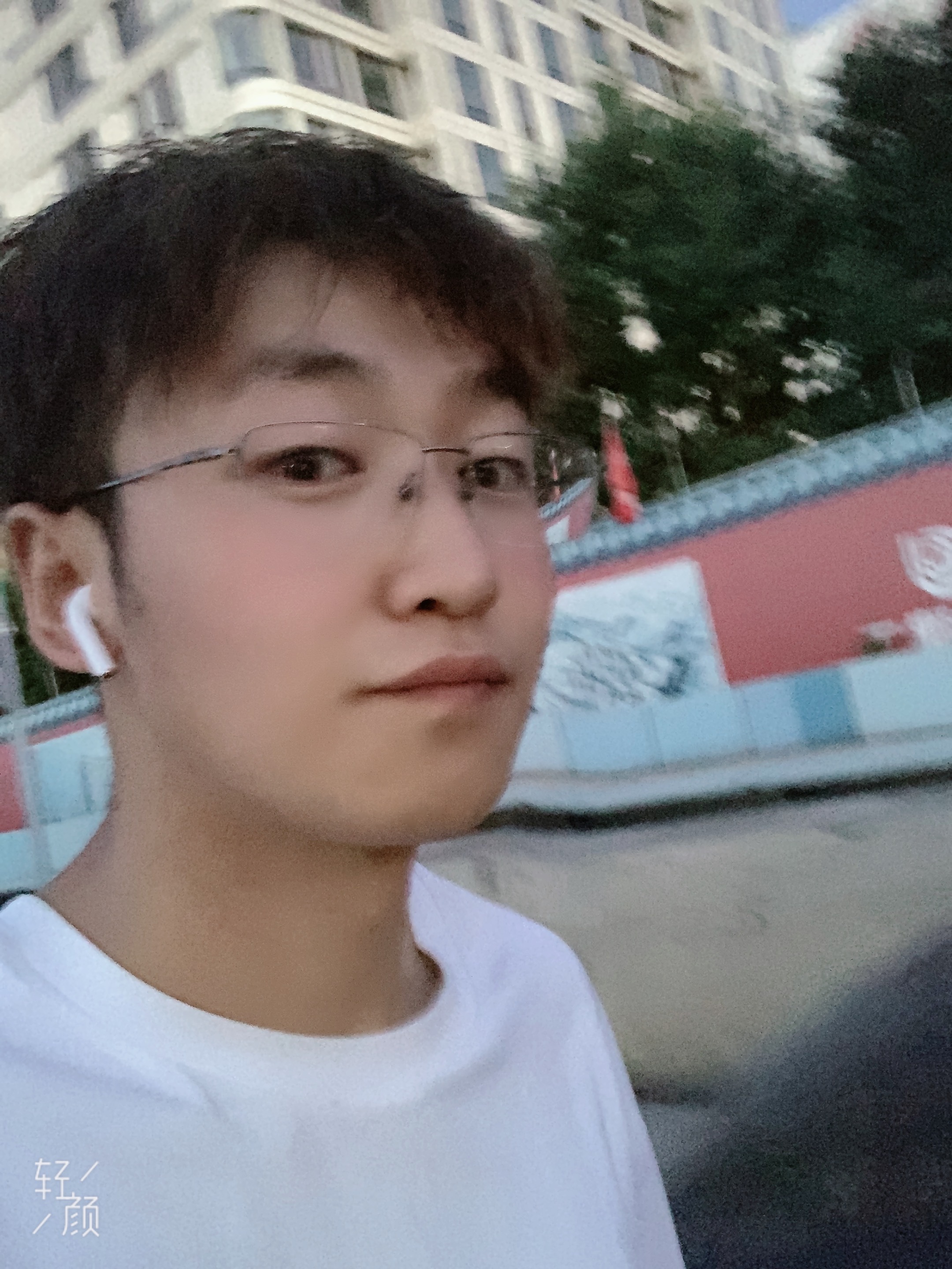 Tinder profile picture for @cause