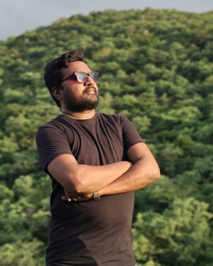 Tinder profile picture for @siddhu