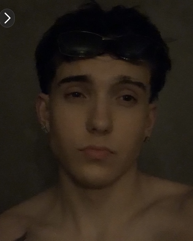 Tinder profile picture for @nile