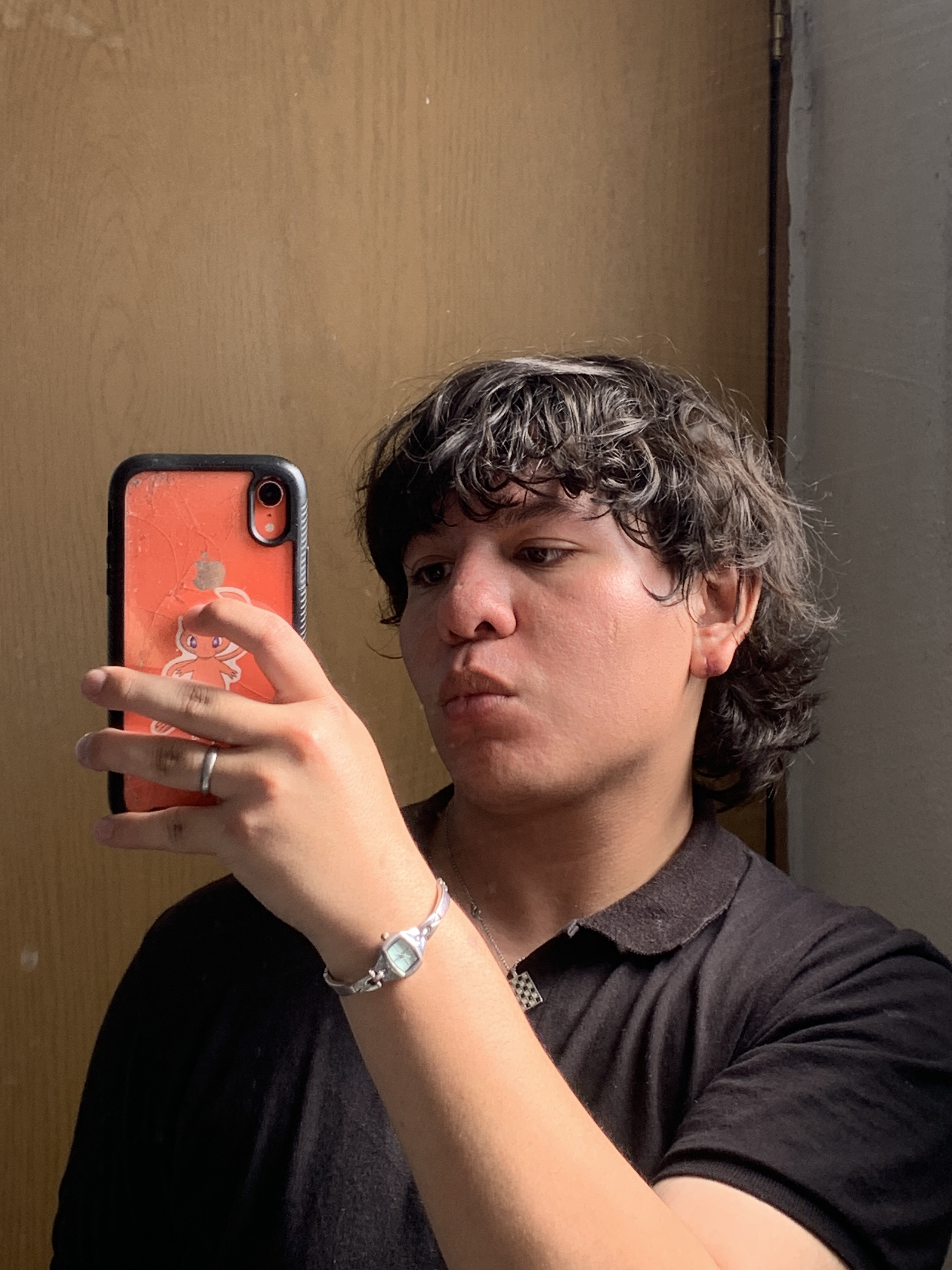 Tinder profile picture for @dunno