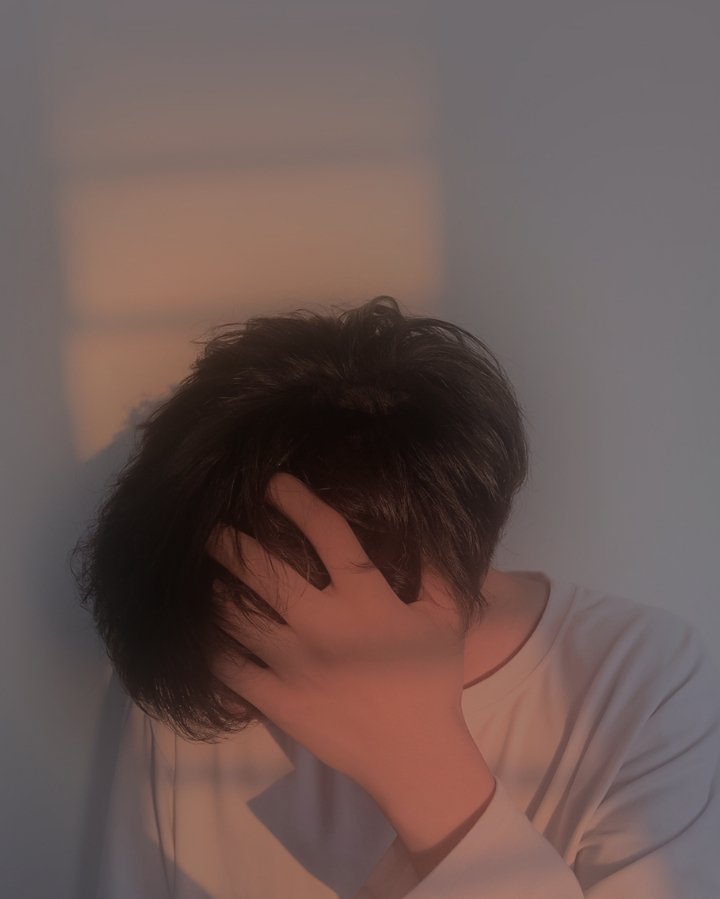 Tinder profile picture for @kaii