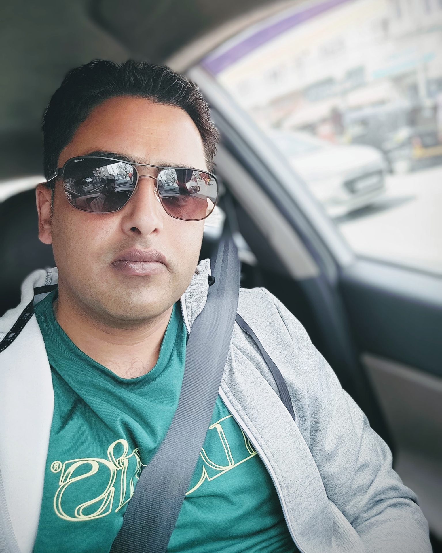 Tinder profile picture for @rahil