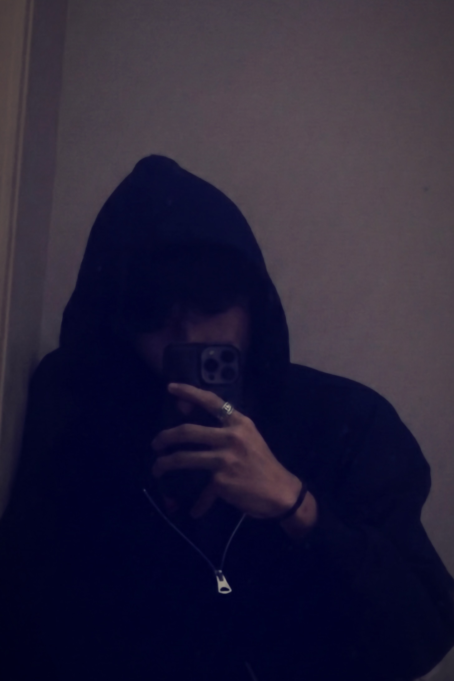 Tinder profile picture for @sleepyhead