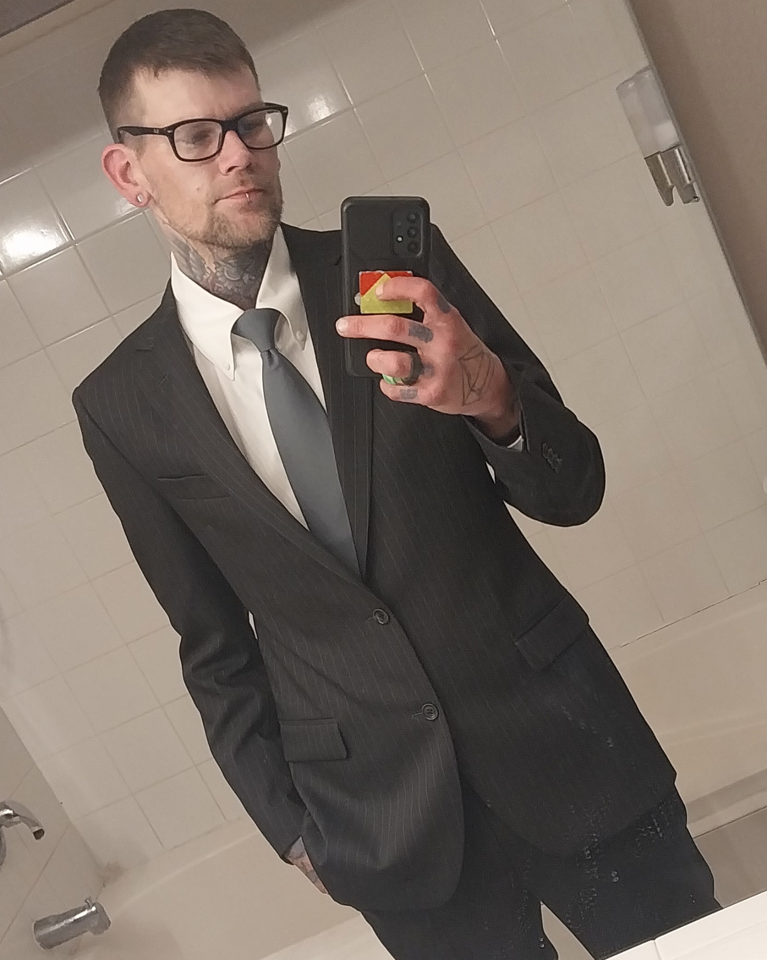 Tinder profile picture for @loyal