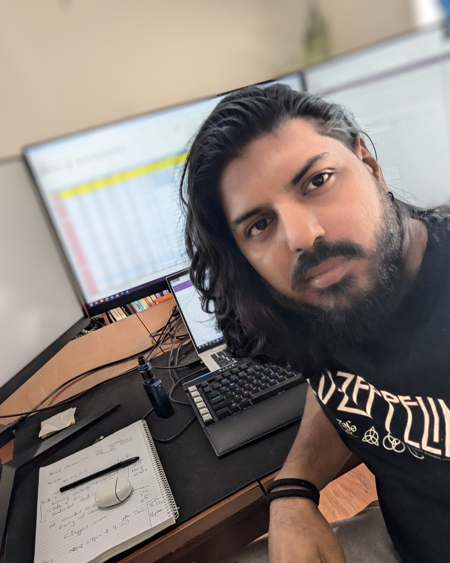 Tinder profile picture for @sin