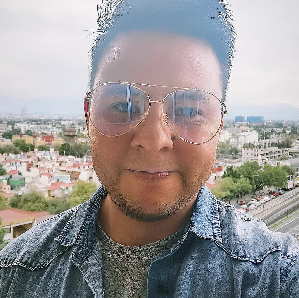 Tinder profile picture for @bled