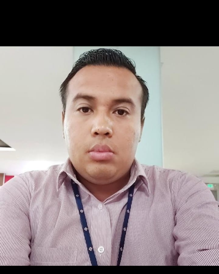 Tinder profile picture for @mramos
