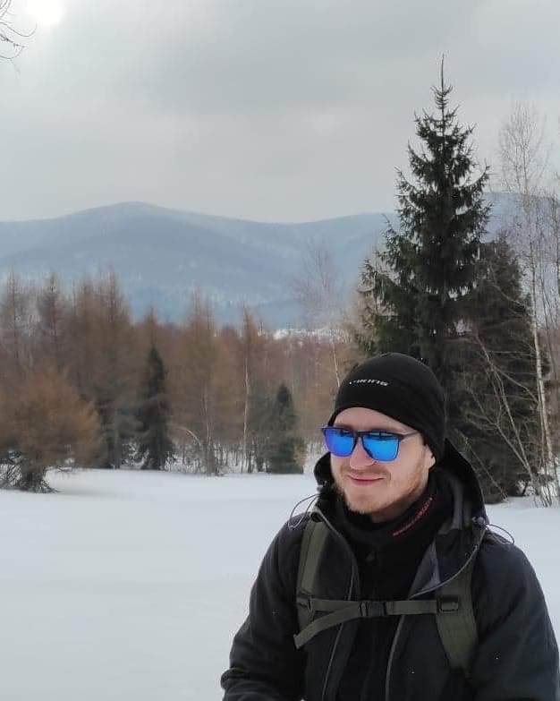 Tinder profile picture for @seq