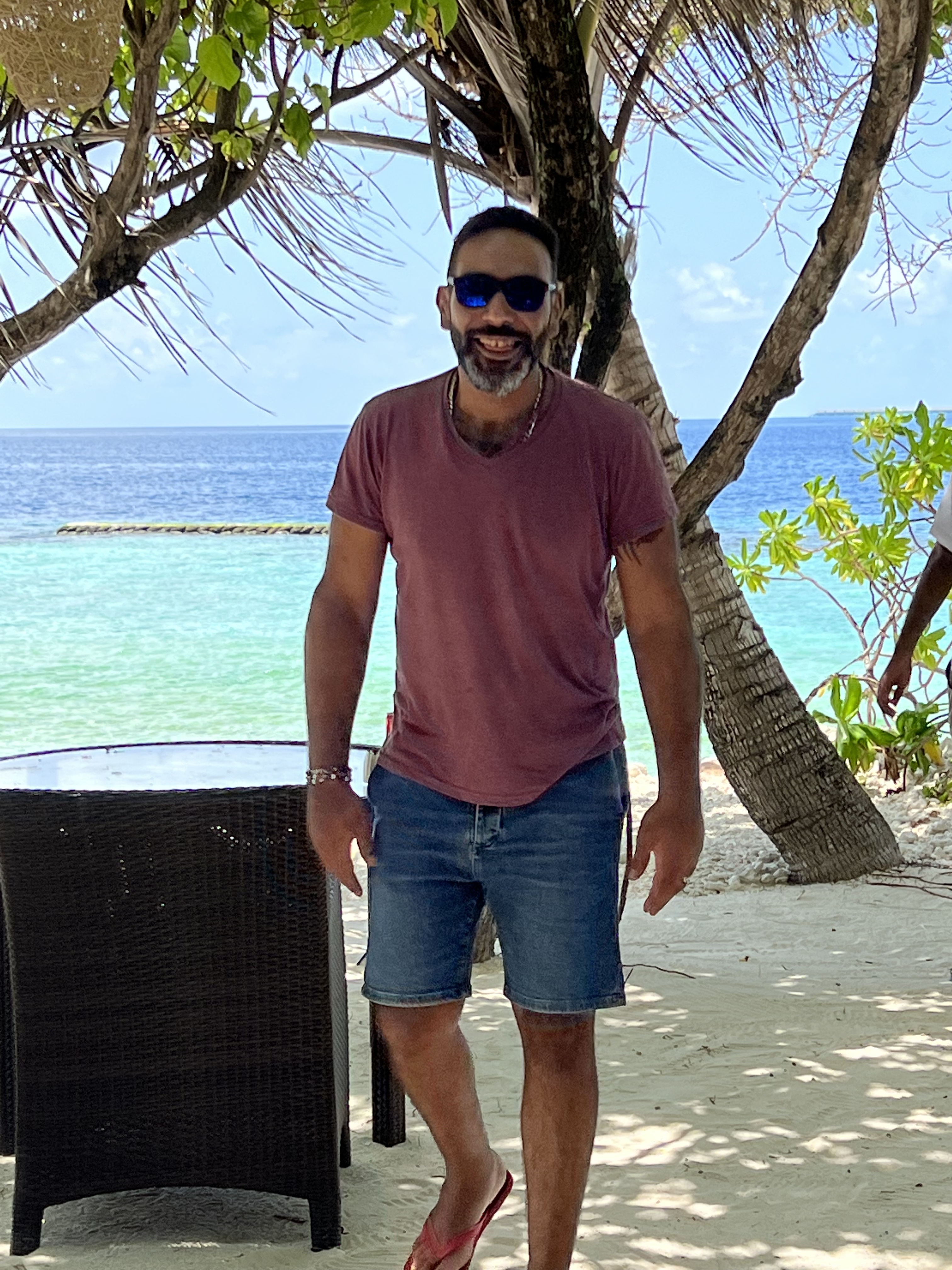 Tinder profile picture for @tofy