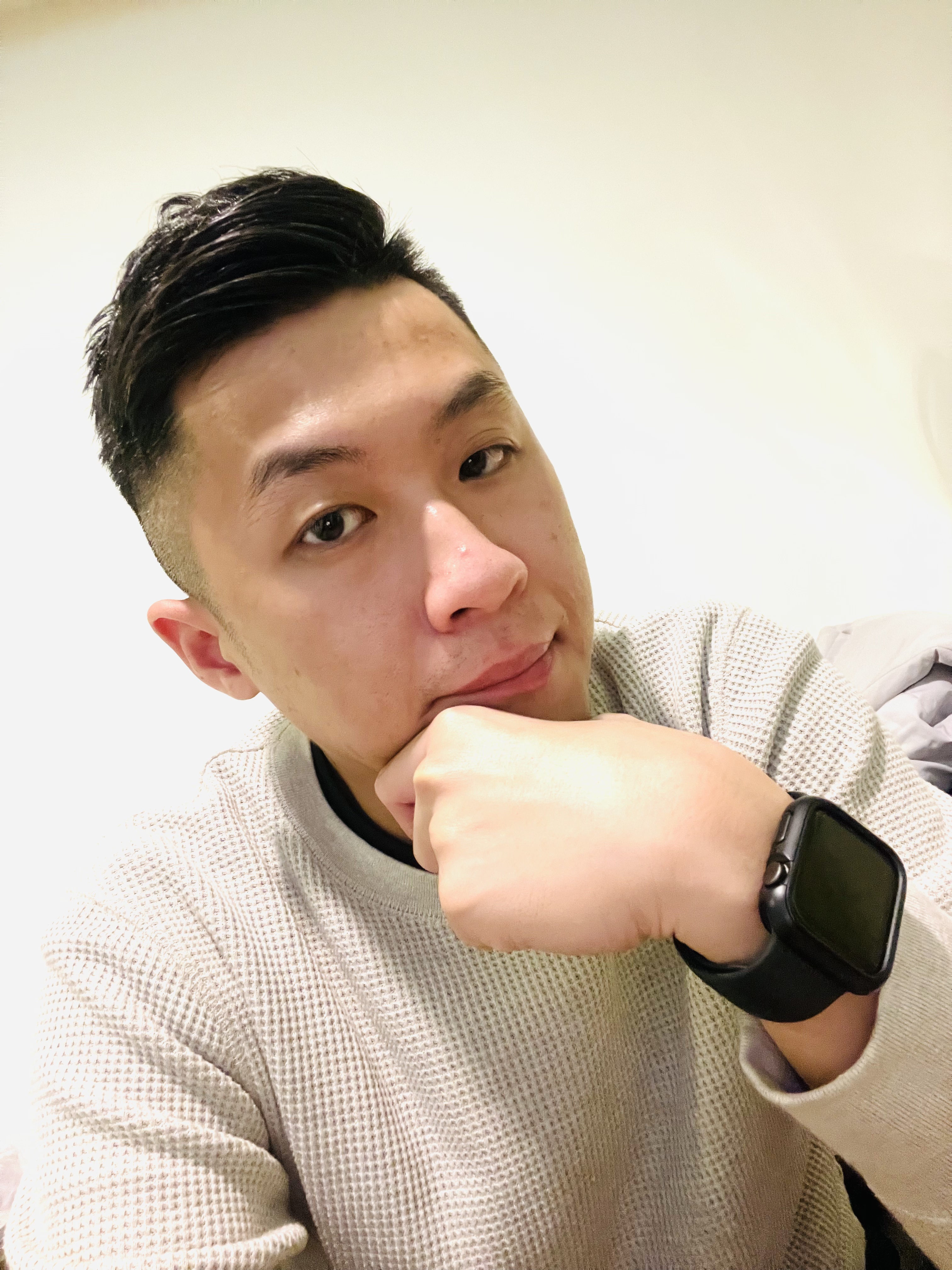 Tinder profile picture for @wu