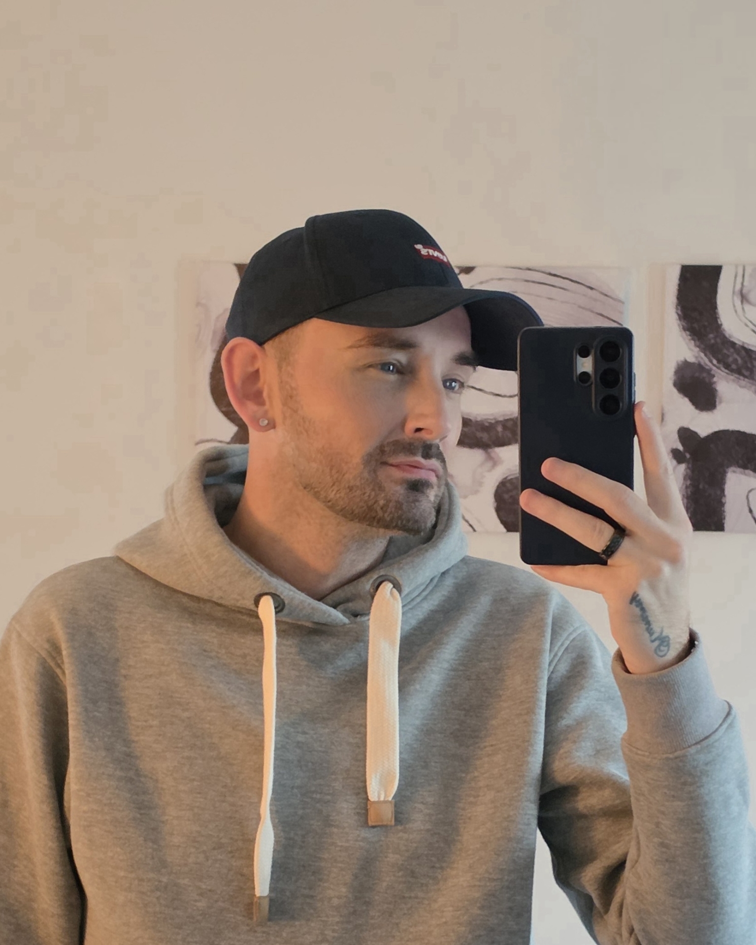 Tinder profile picture for @willpower