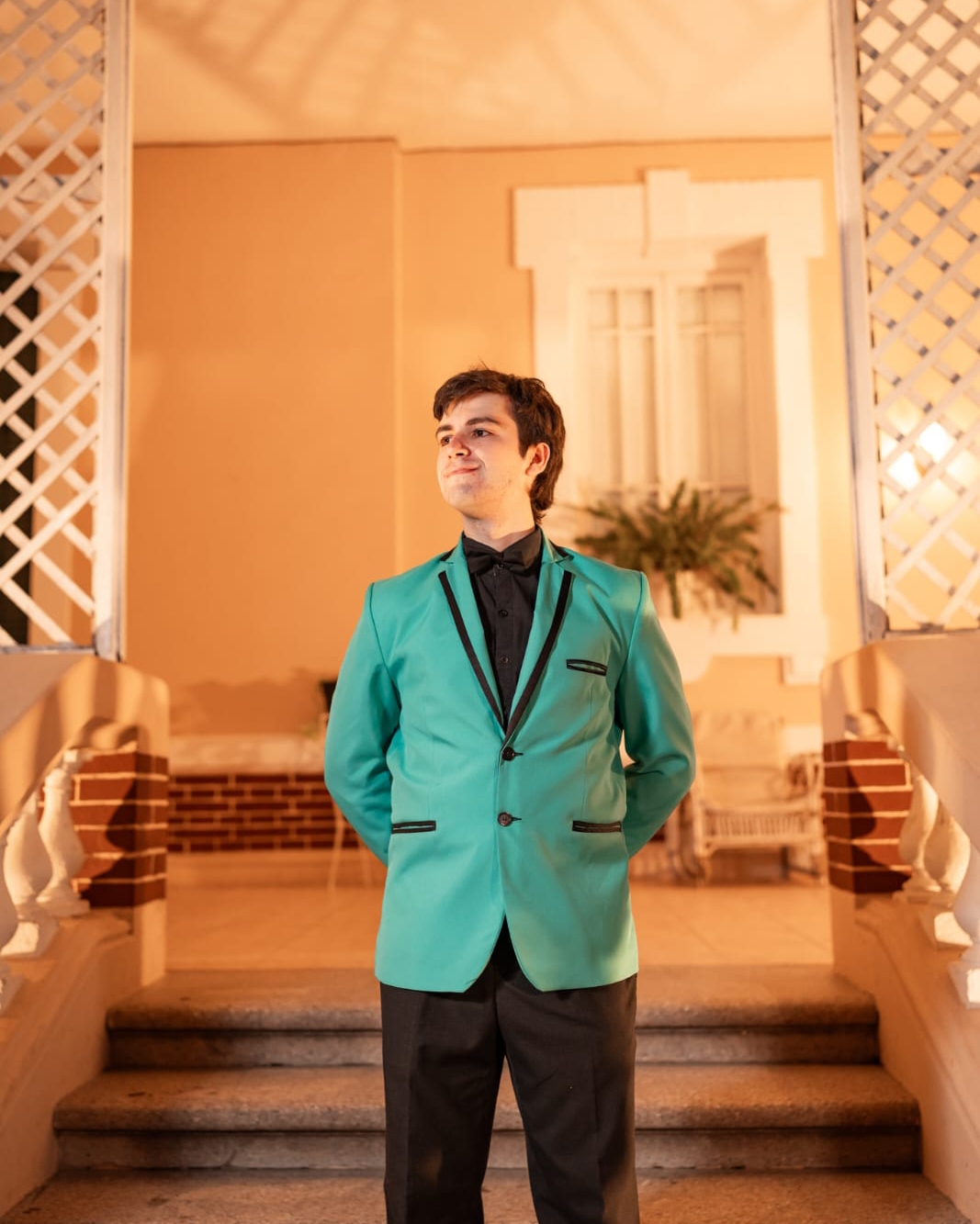 Tinder profile picture for @gaspar