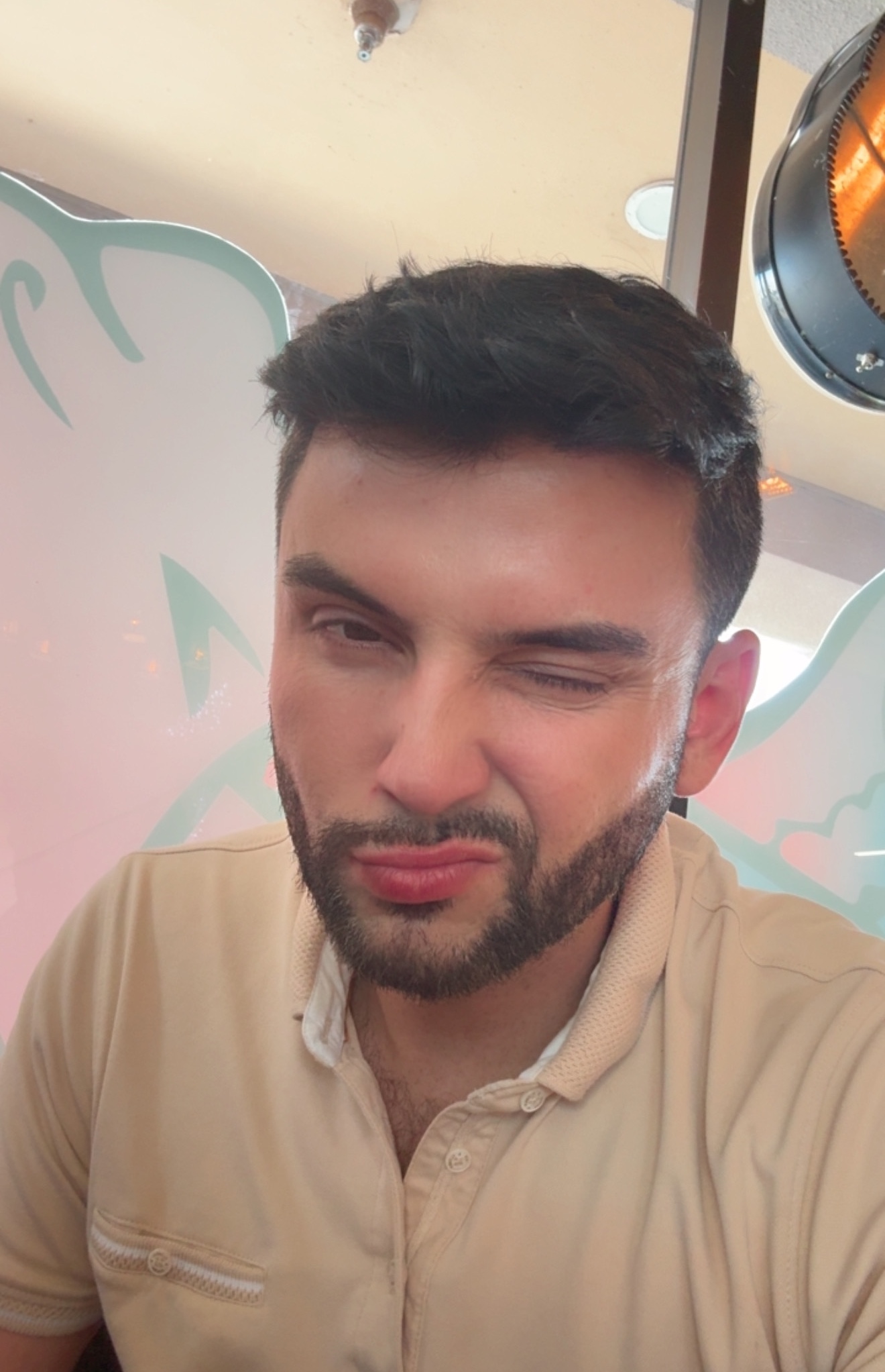 Tinder profile picture for @dds