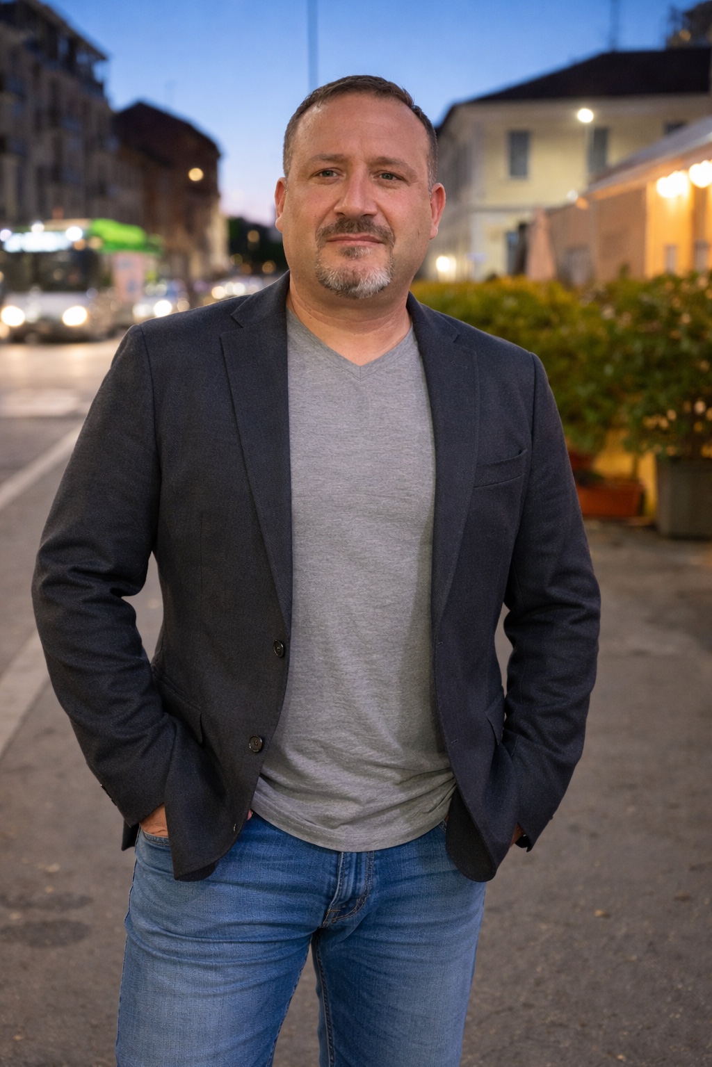 Tinder profile picture for @maurizio