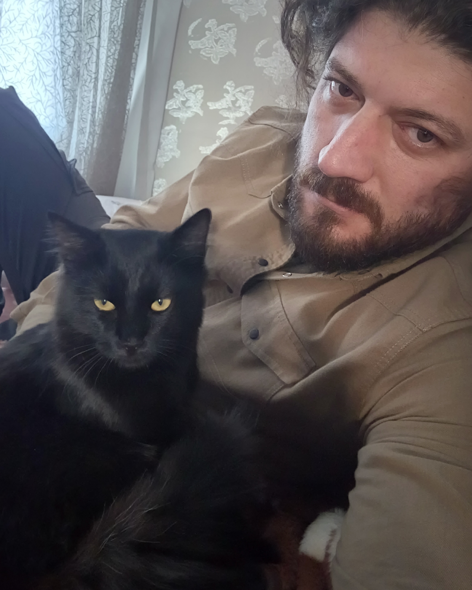 Tinder profile picture for @yakup