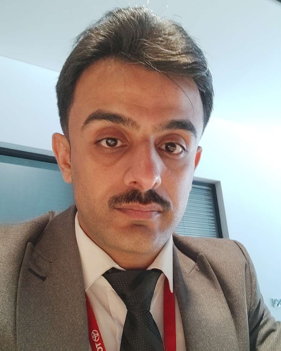 Tinder profile picture for @isam