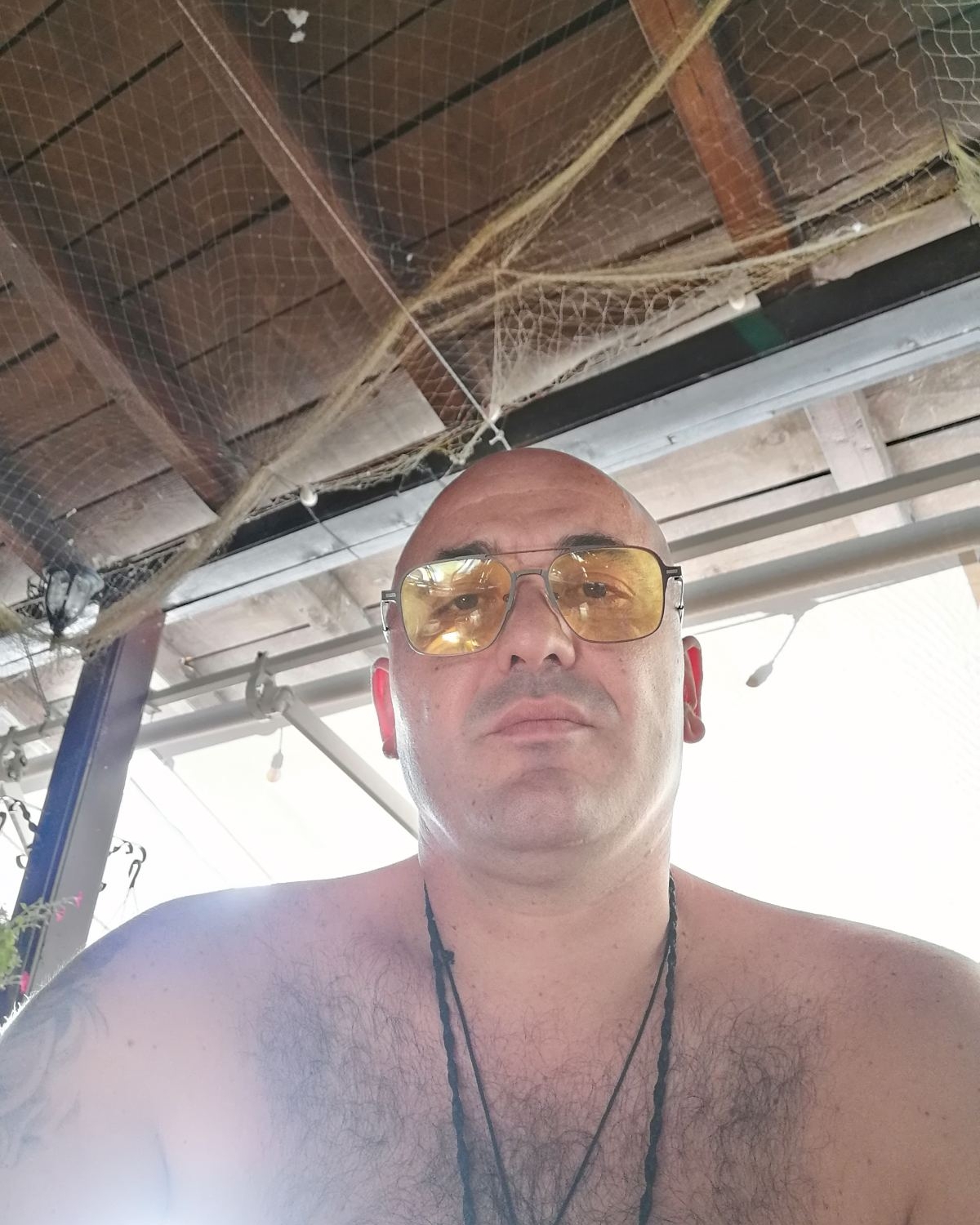 Tinder profile picture for @raso