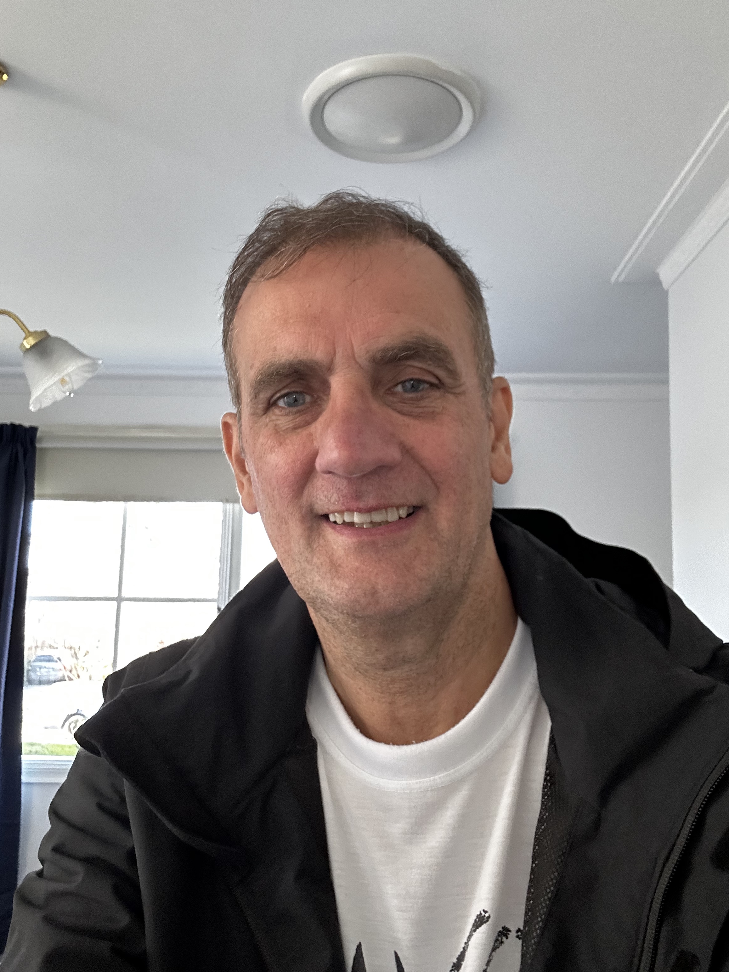 Tinder profile picture for @cbd