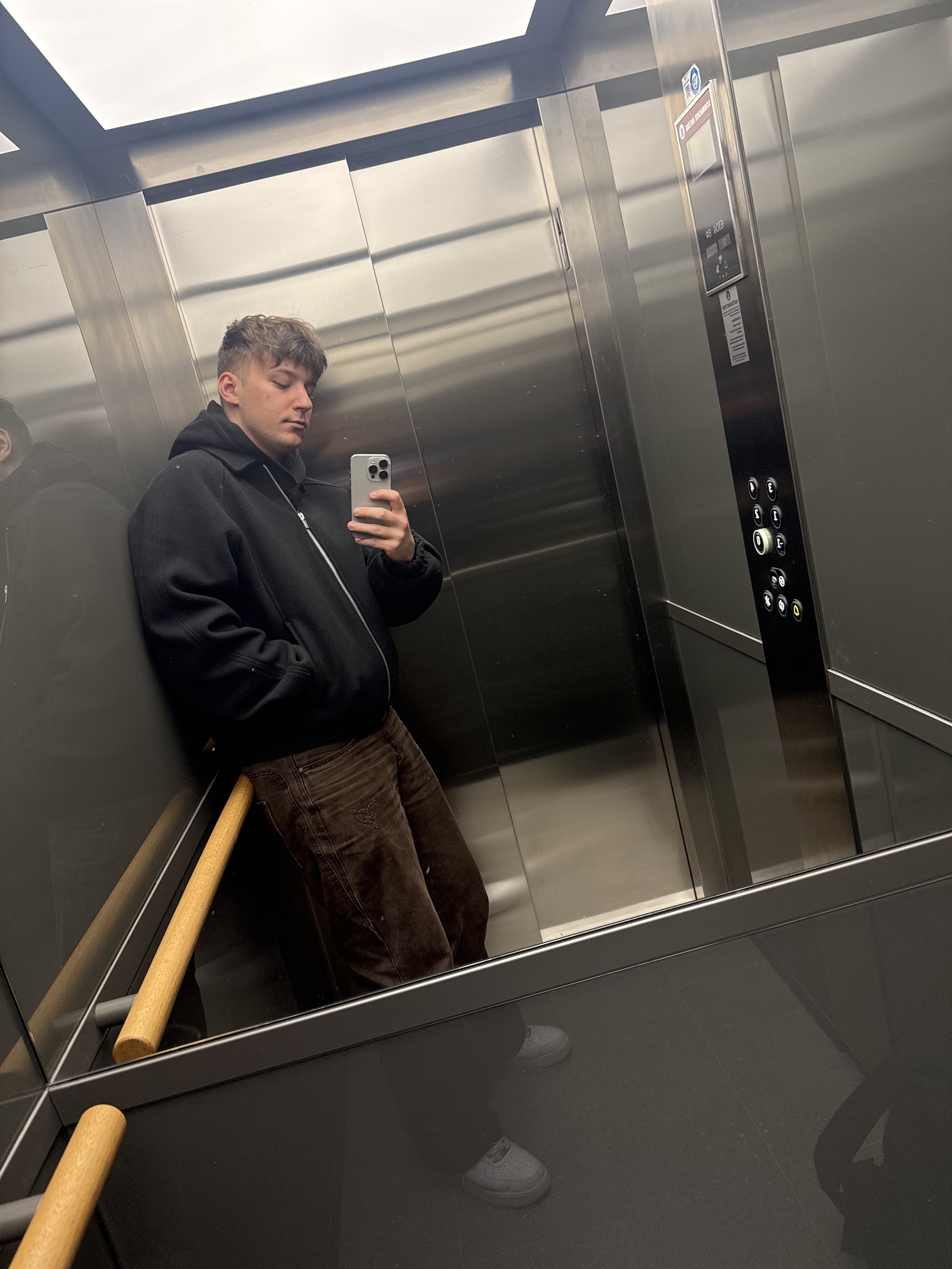 Tinder profile picture for @jakubtpa