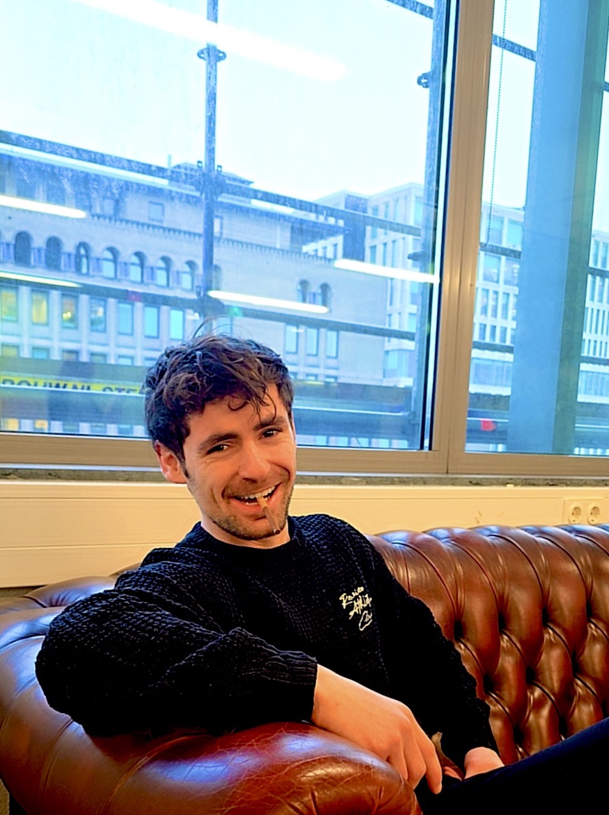 Tinder profile picture for @kino