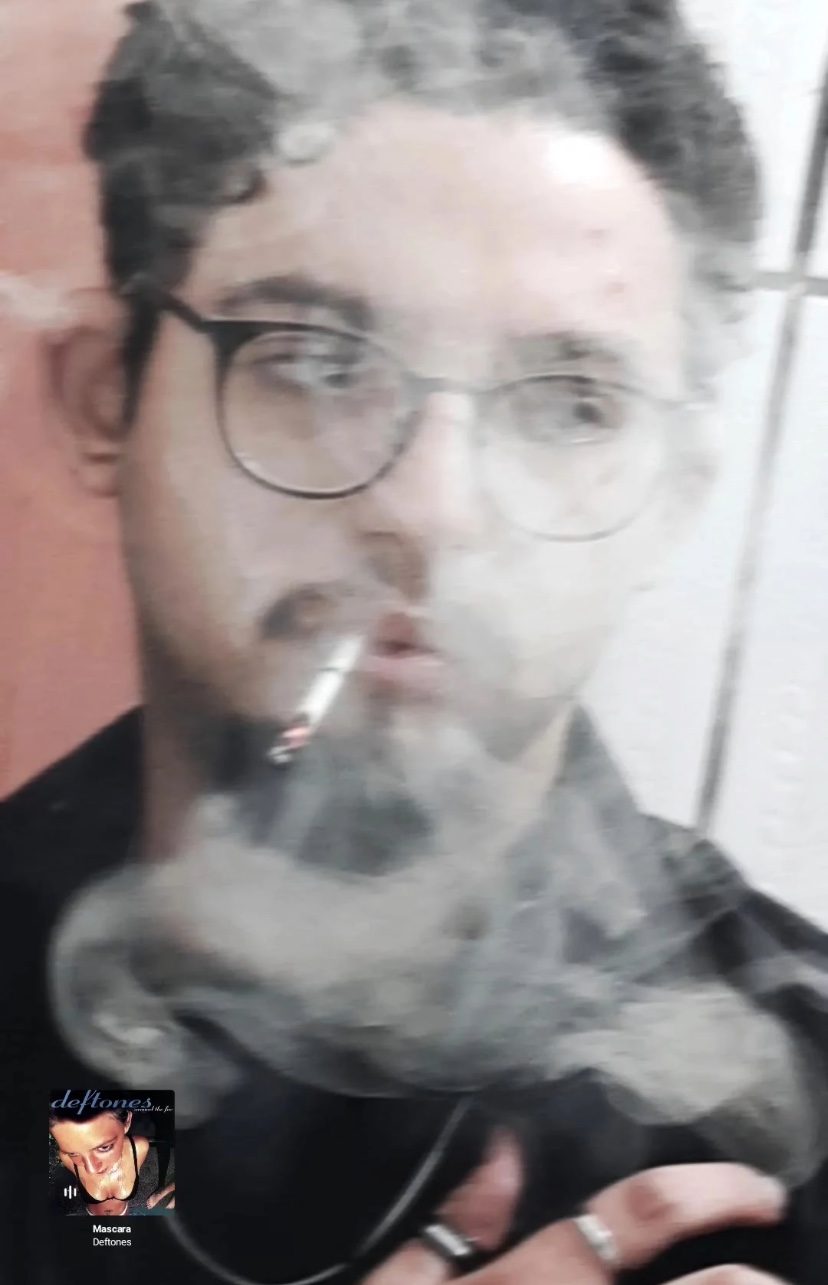 Tinder profile picture for @kazami