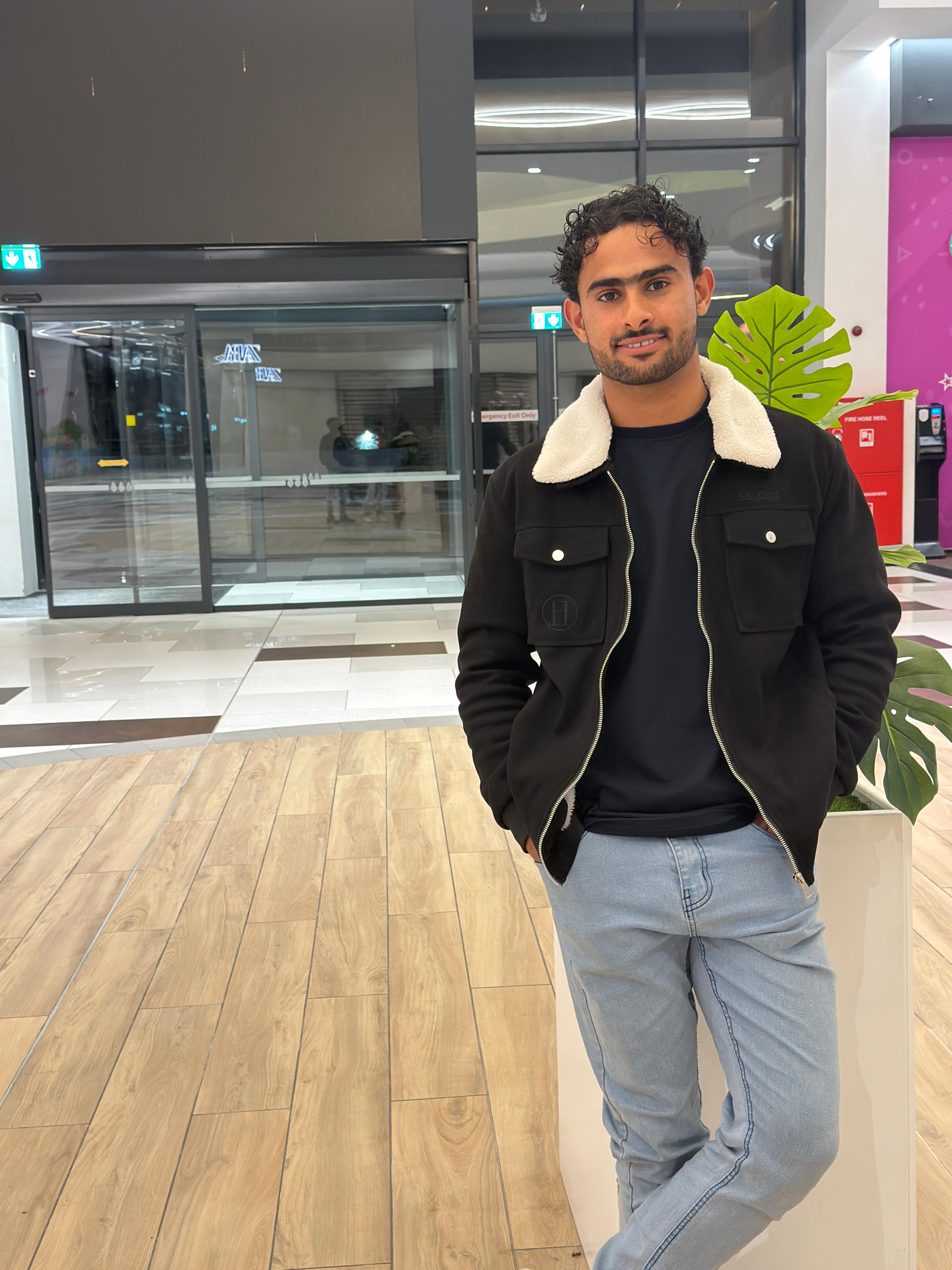 Tinder profile picture for @hafiz