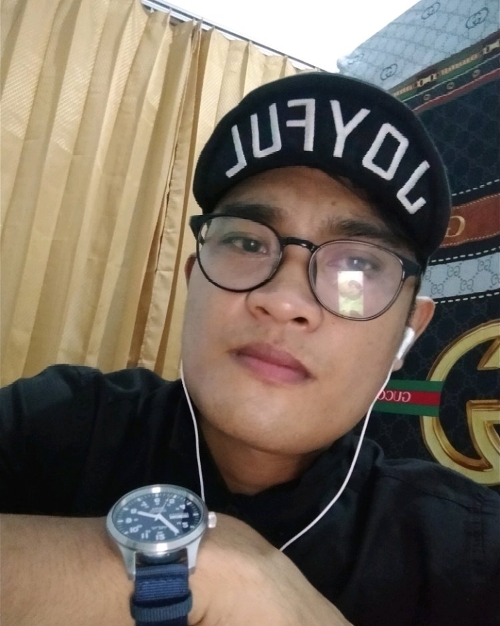 Tinder profile picture for @darussalam