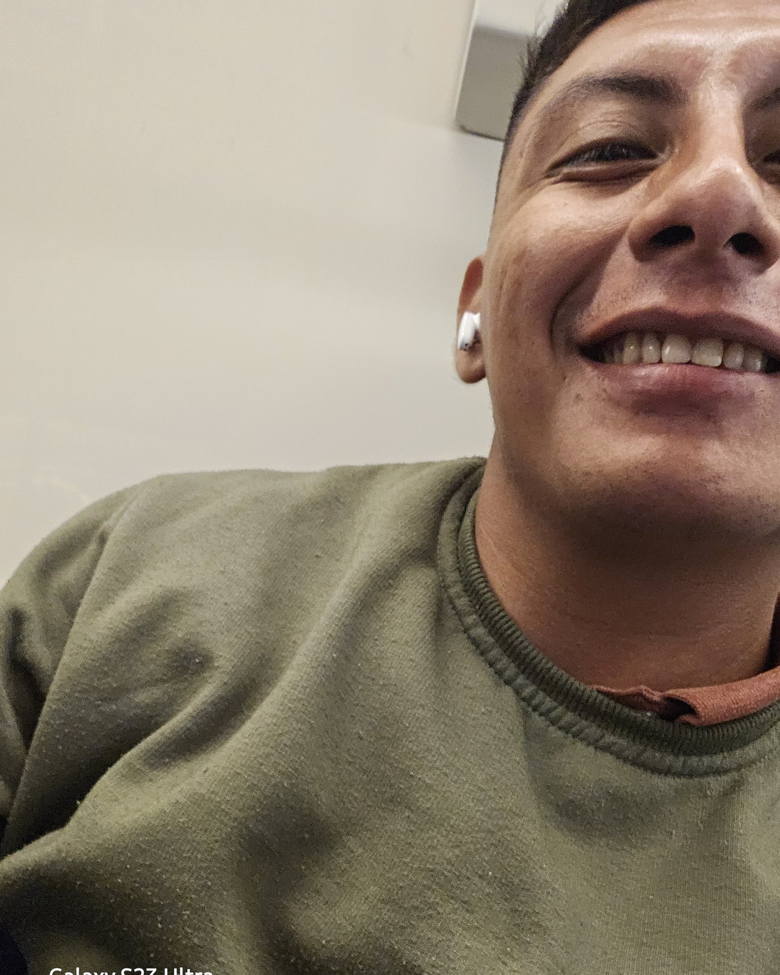 Tinder profile picture for @ngel