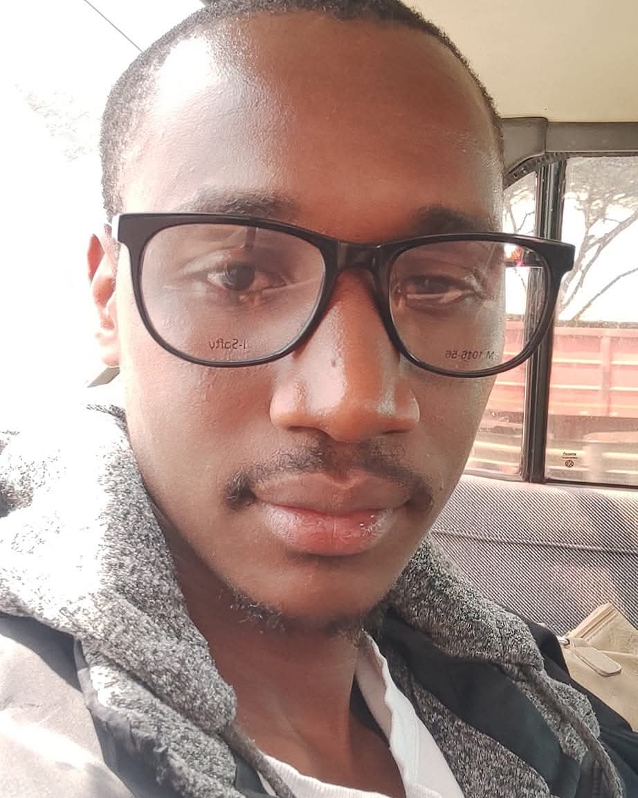 Tinder profile picture for @felix