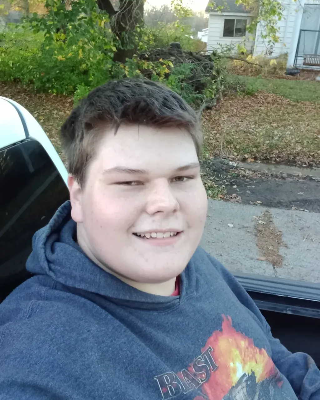 Tinder profile picture for @steam