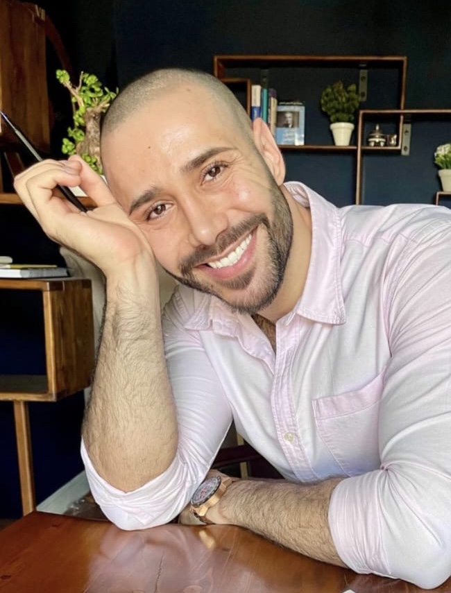 Tinder profile picture for @oy