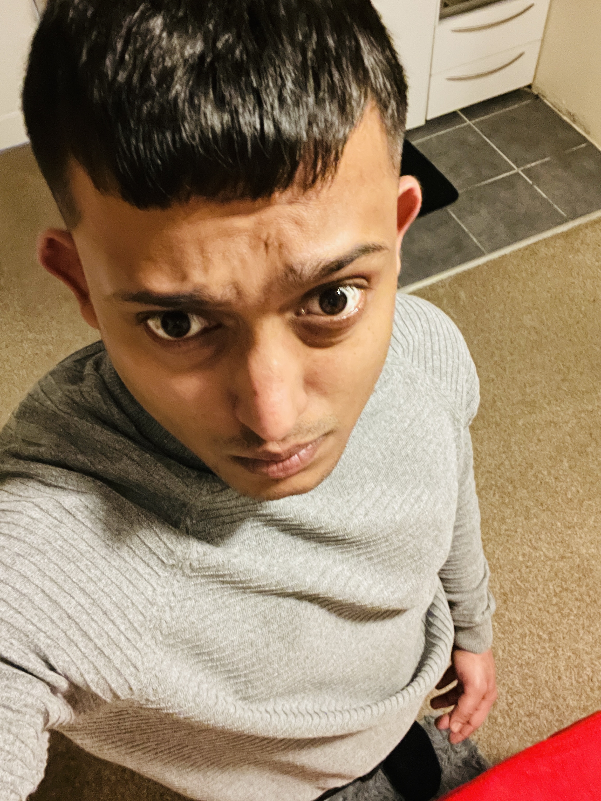 Tinder profile picture for @raptor