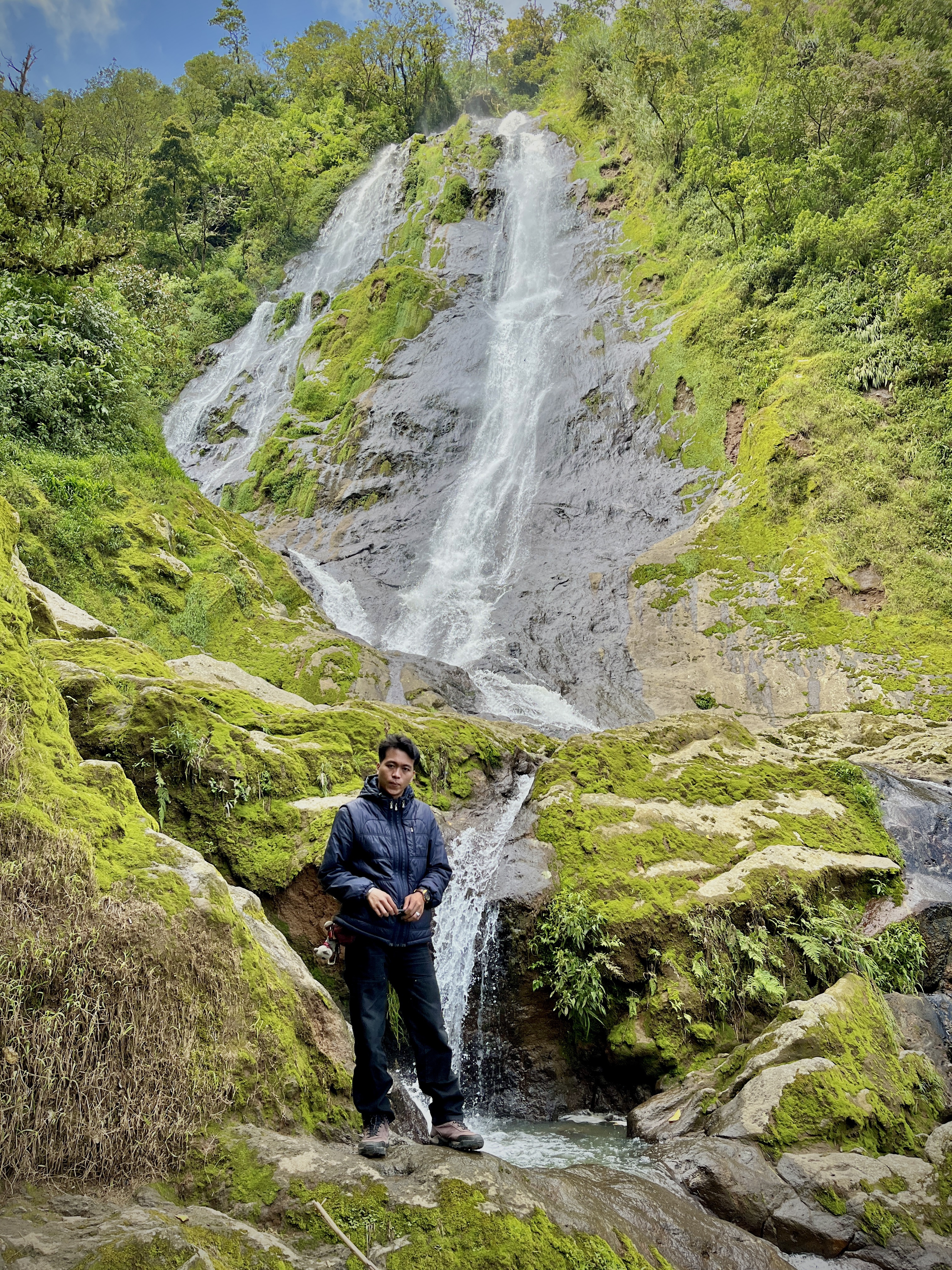 Tinder profile picture for @ragnar
