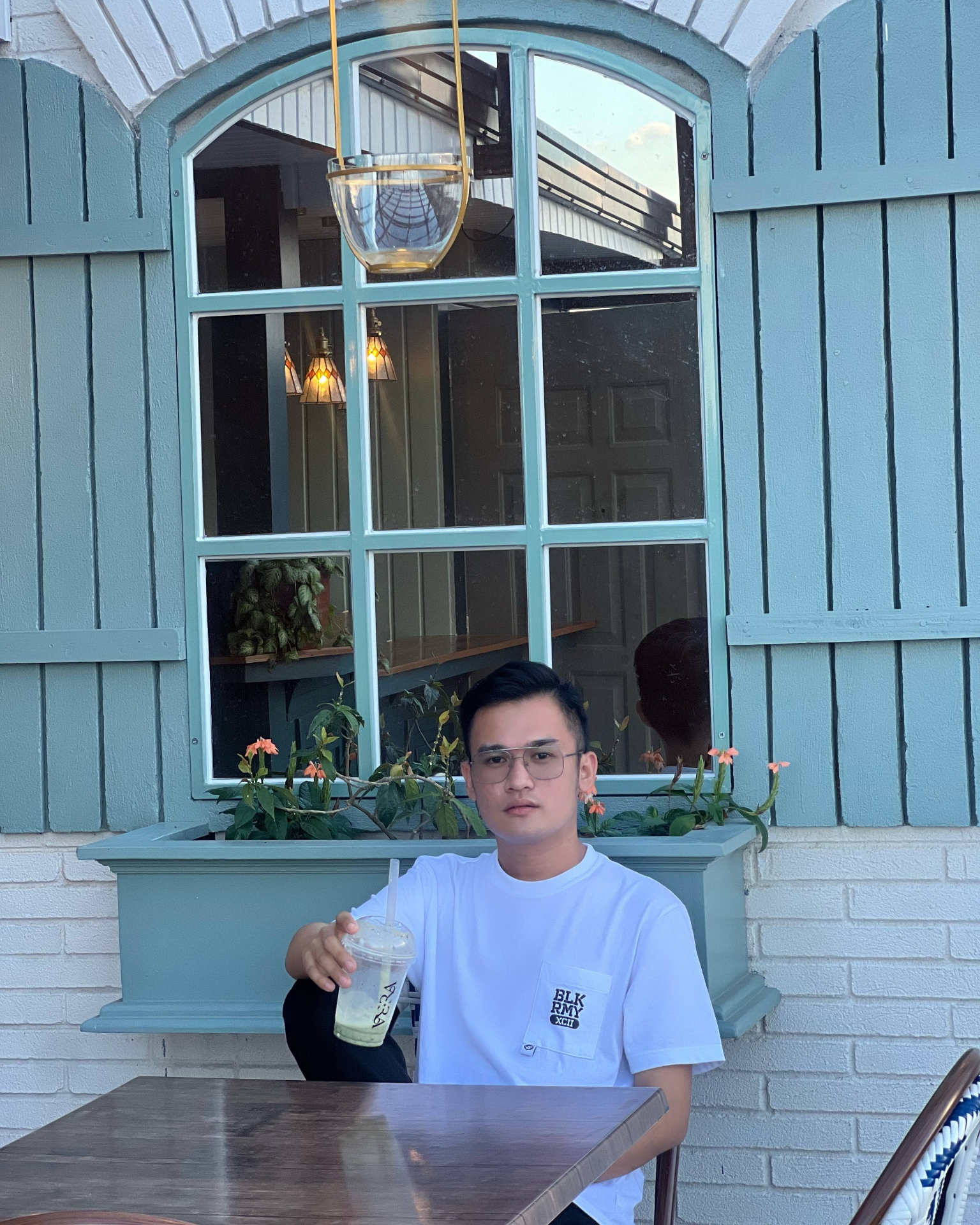 Tinder profile picture for @winme
