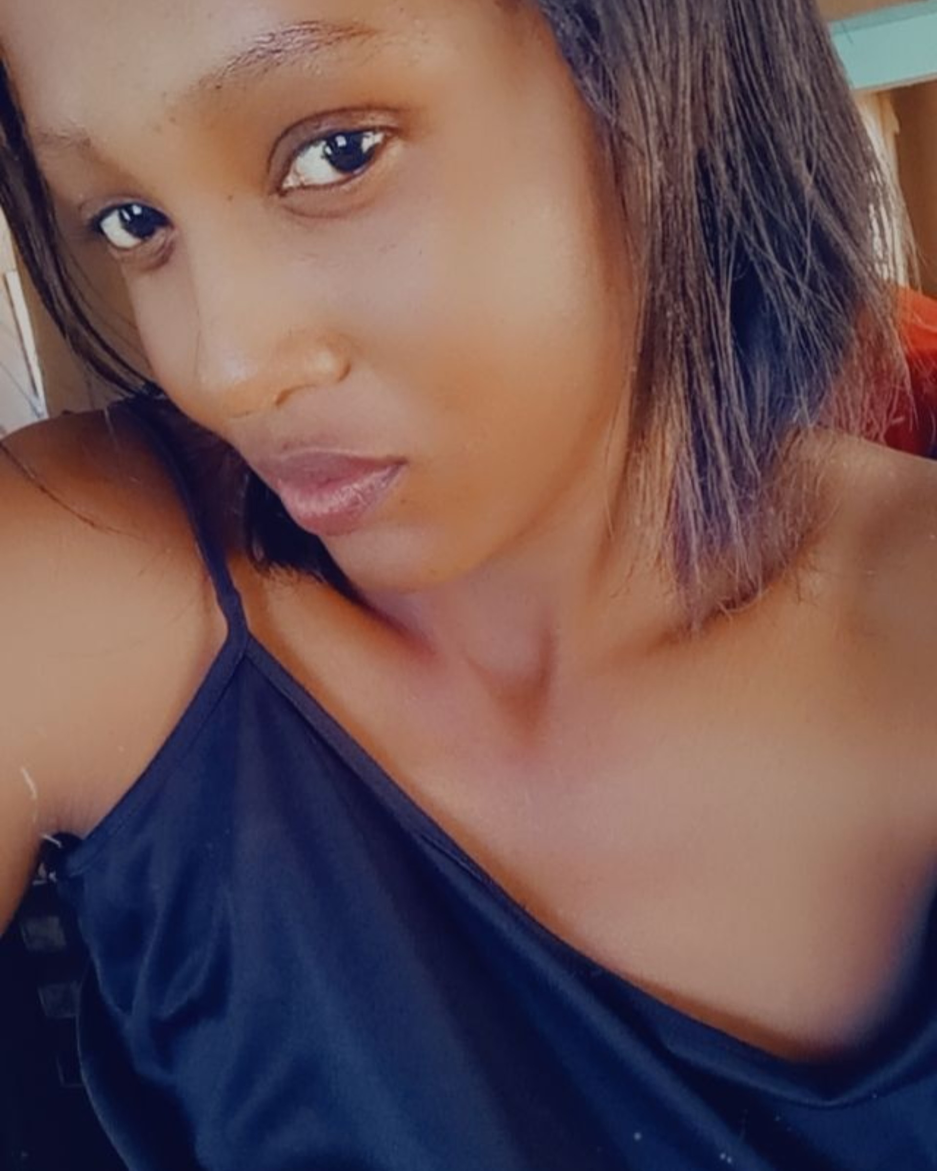 Tinder profile picture for @kgomotso