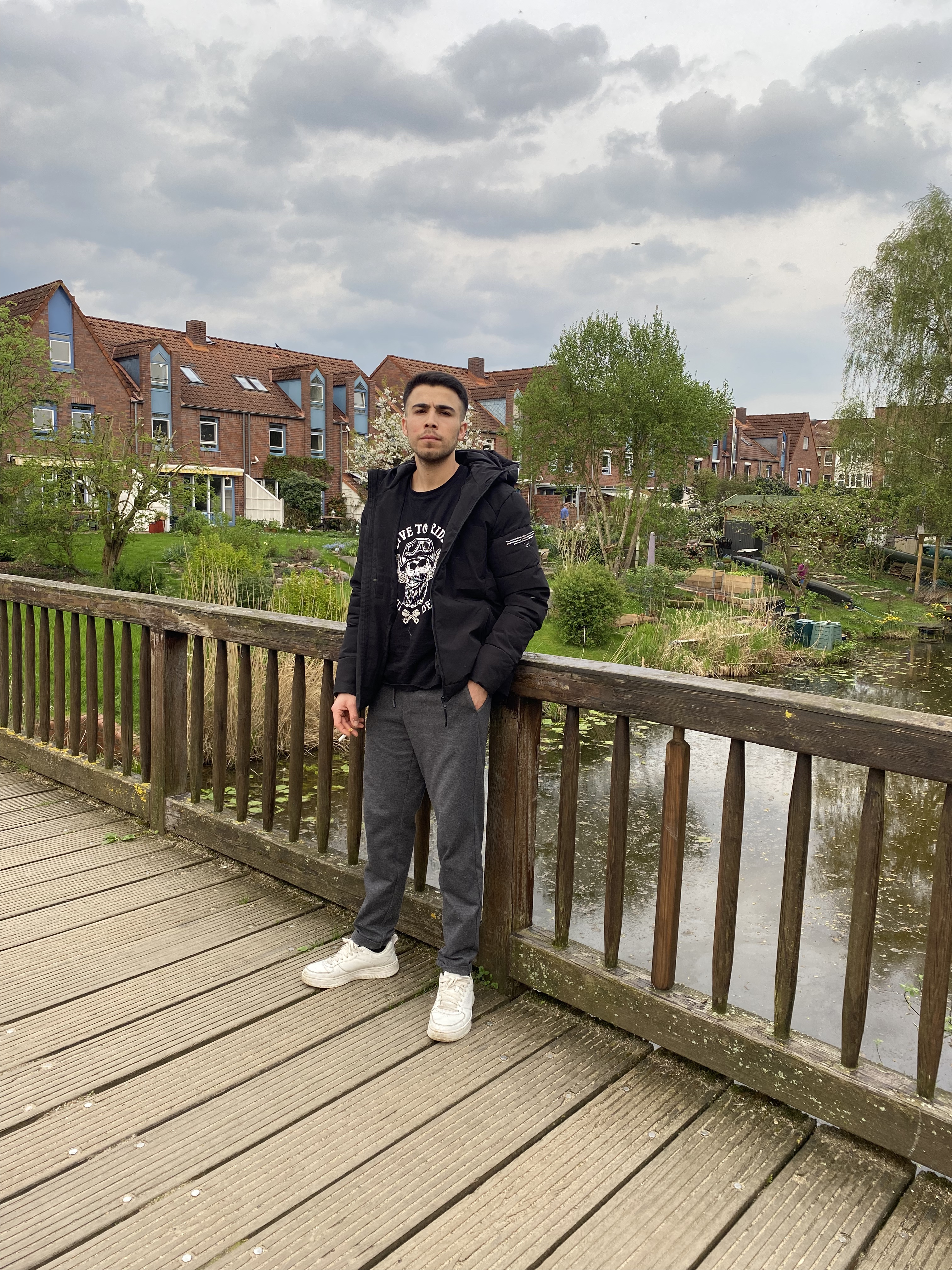 Tinder profile picture for @arsenal