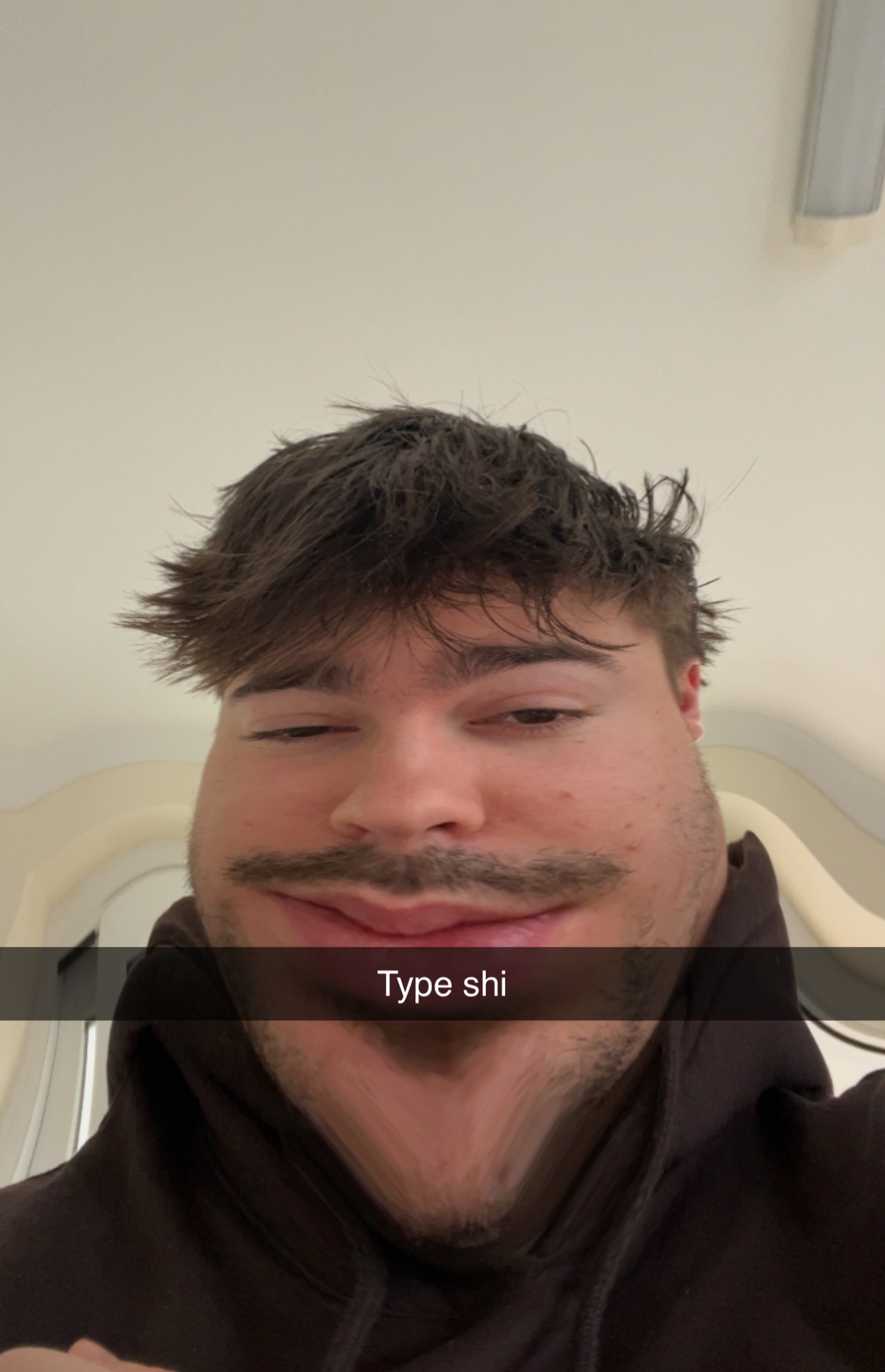 Tinder profile picture for @dinky