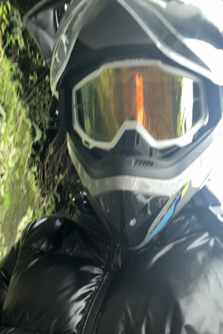 Tinder profile picture for @upside