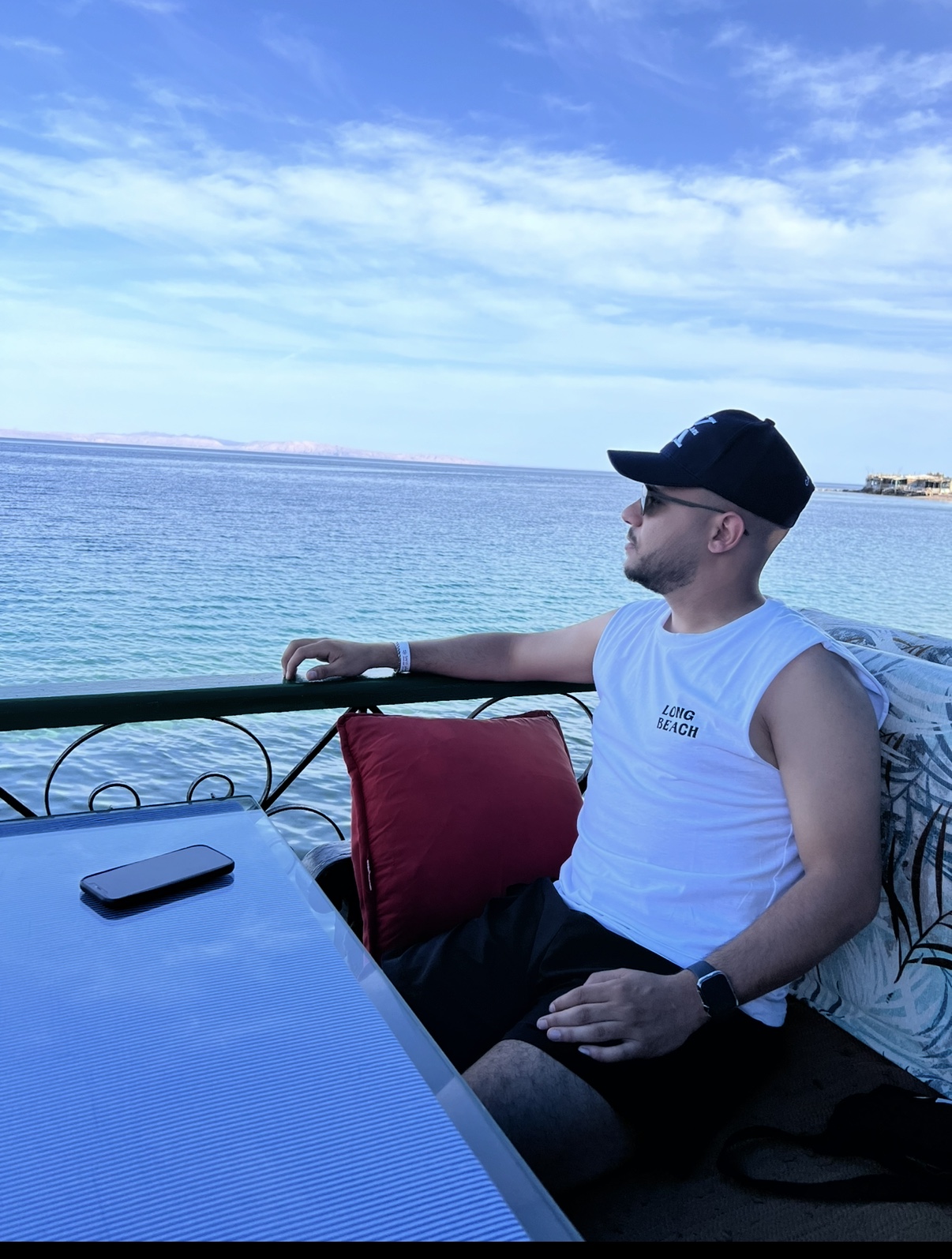 Tinder profile picture for @razi