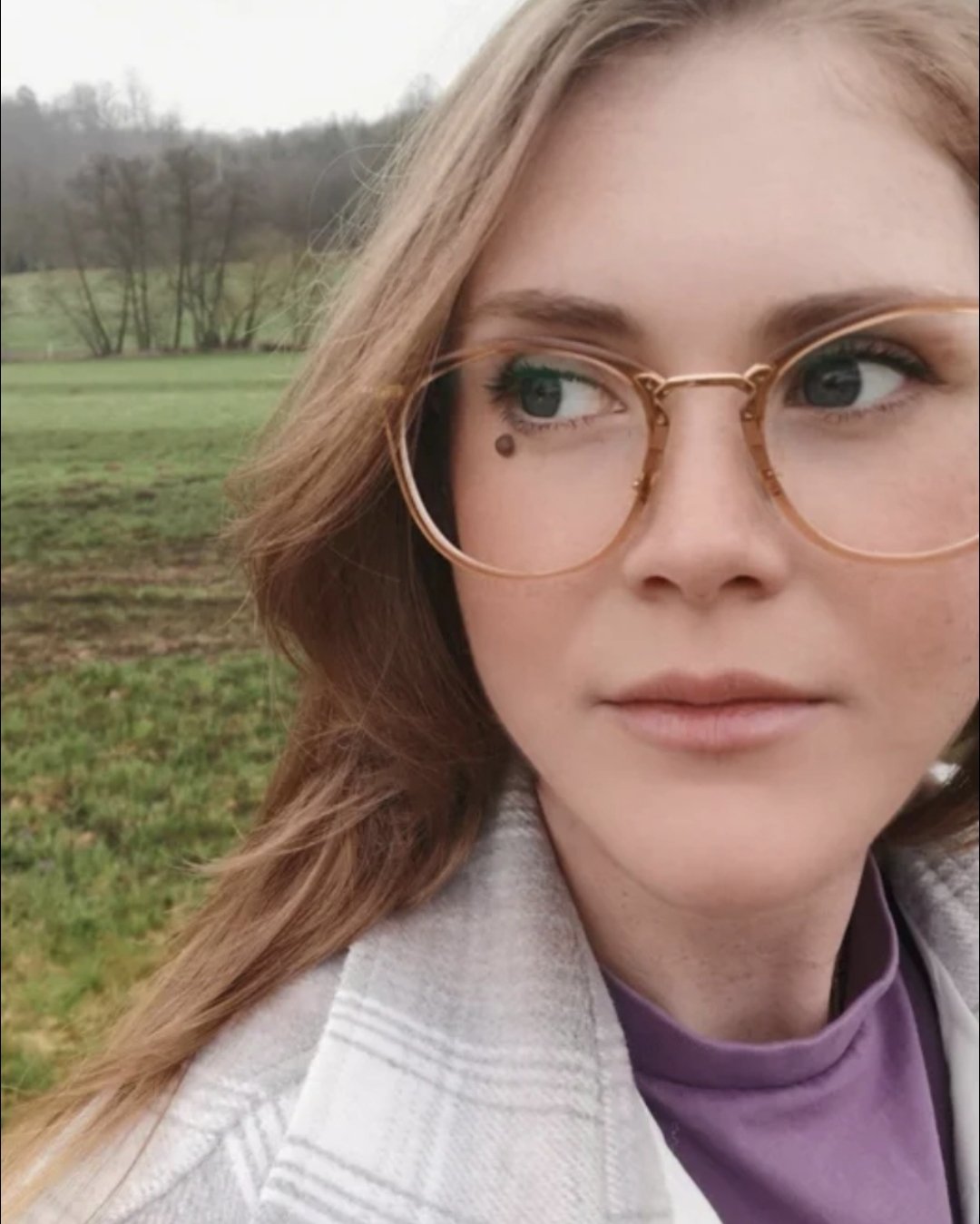 Tinder profile picture for @joana