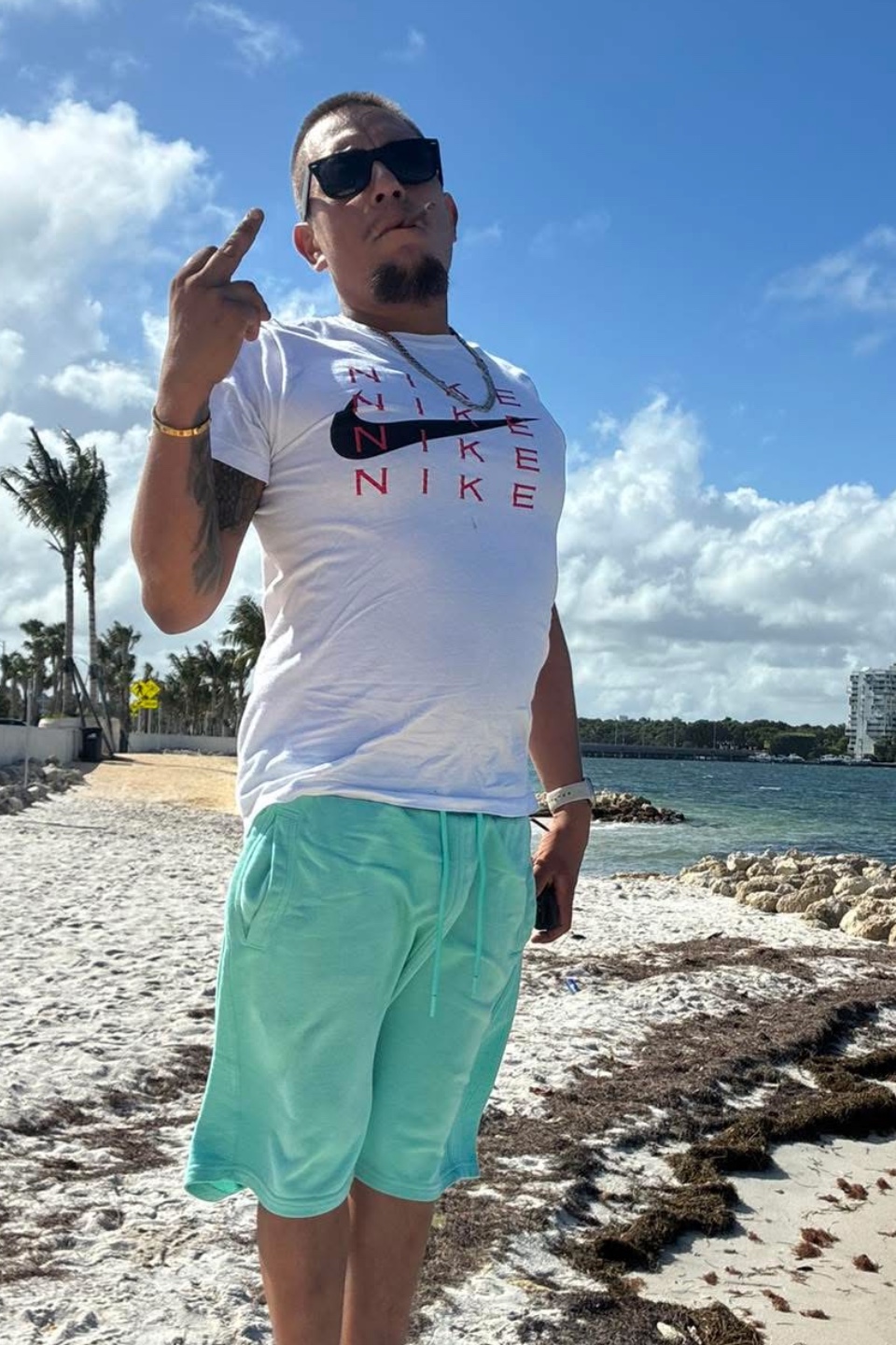 Tinder profile picture for @jaymoney