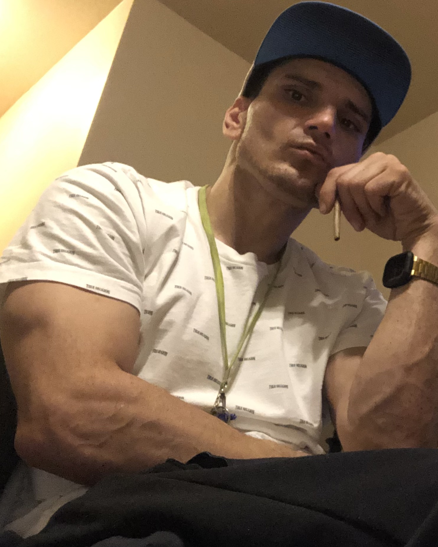 Tinder profile picture for @infamous