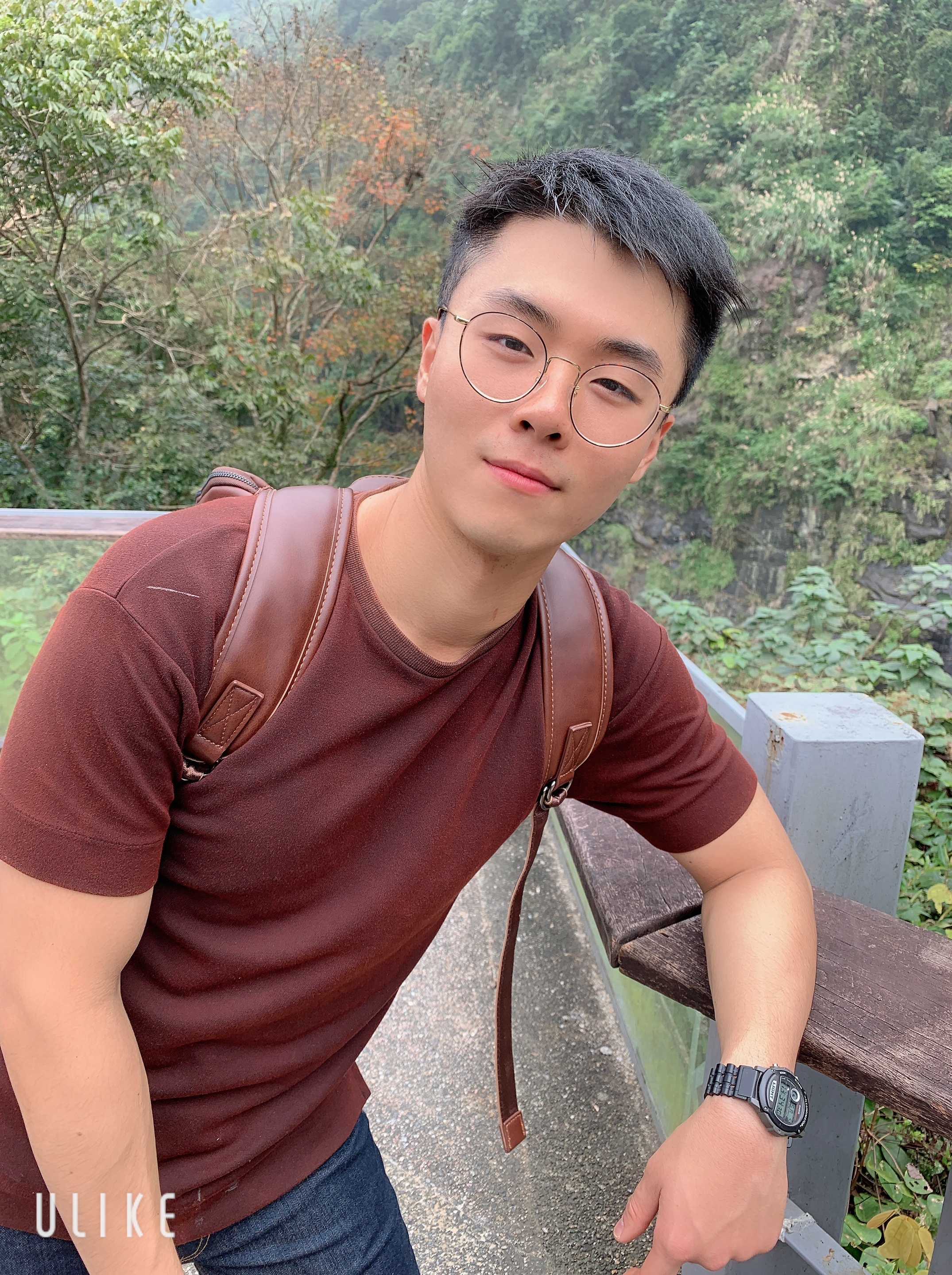 Tinder profile picture for @minimizing
