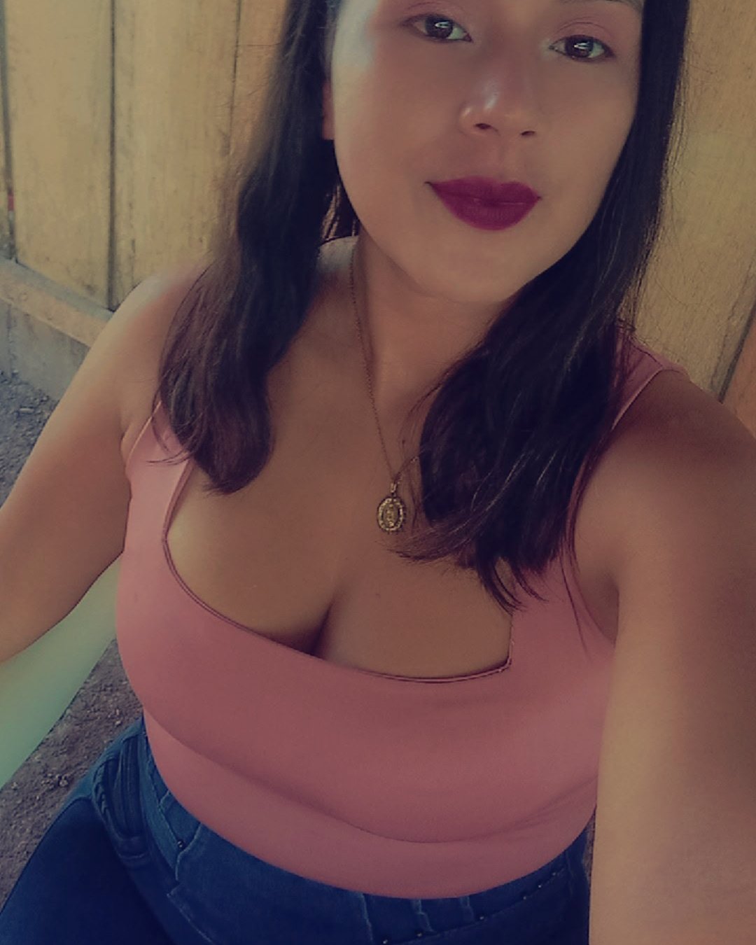 Tinder profile picture for @lizeth