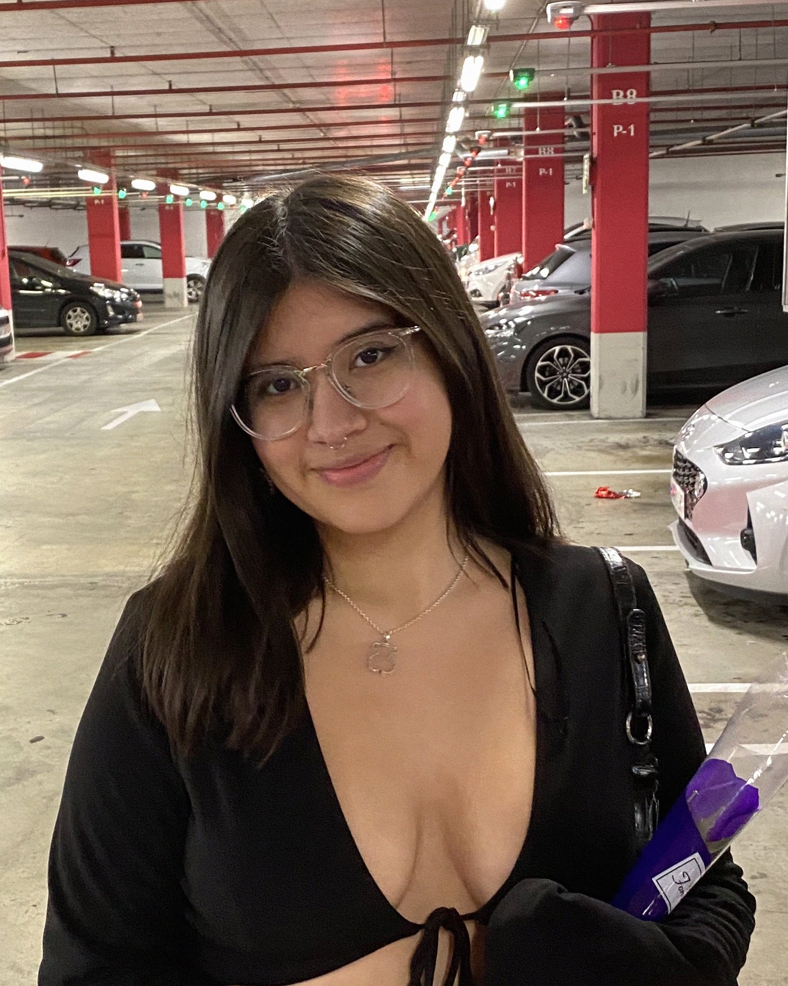 Tinder profile picture for @groceries